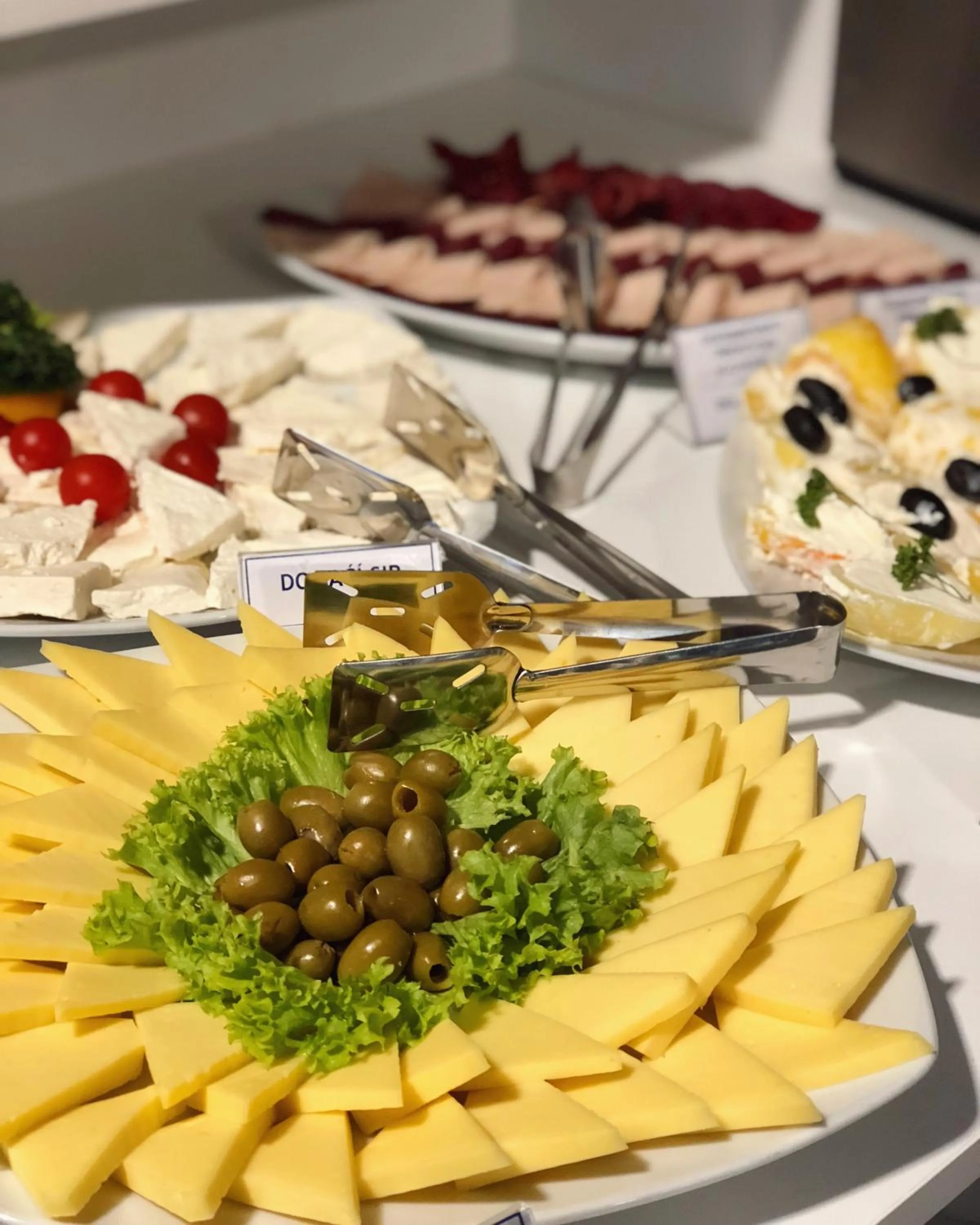 Buffet breakfast in Garni Hotel Hollywoodland Wellness & Aquapark