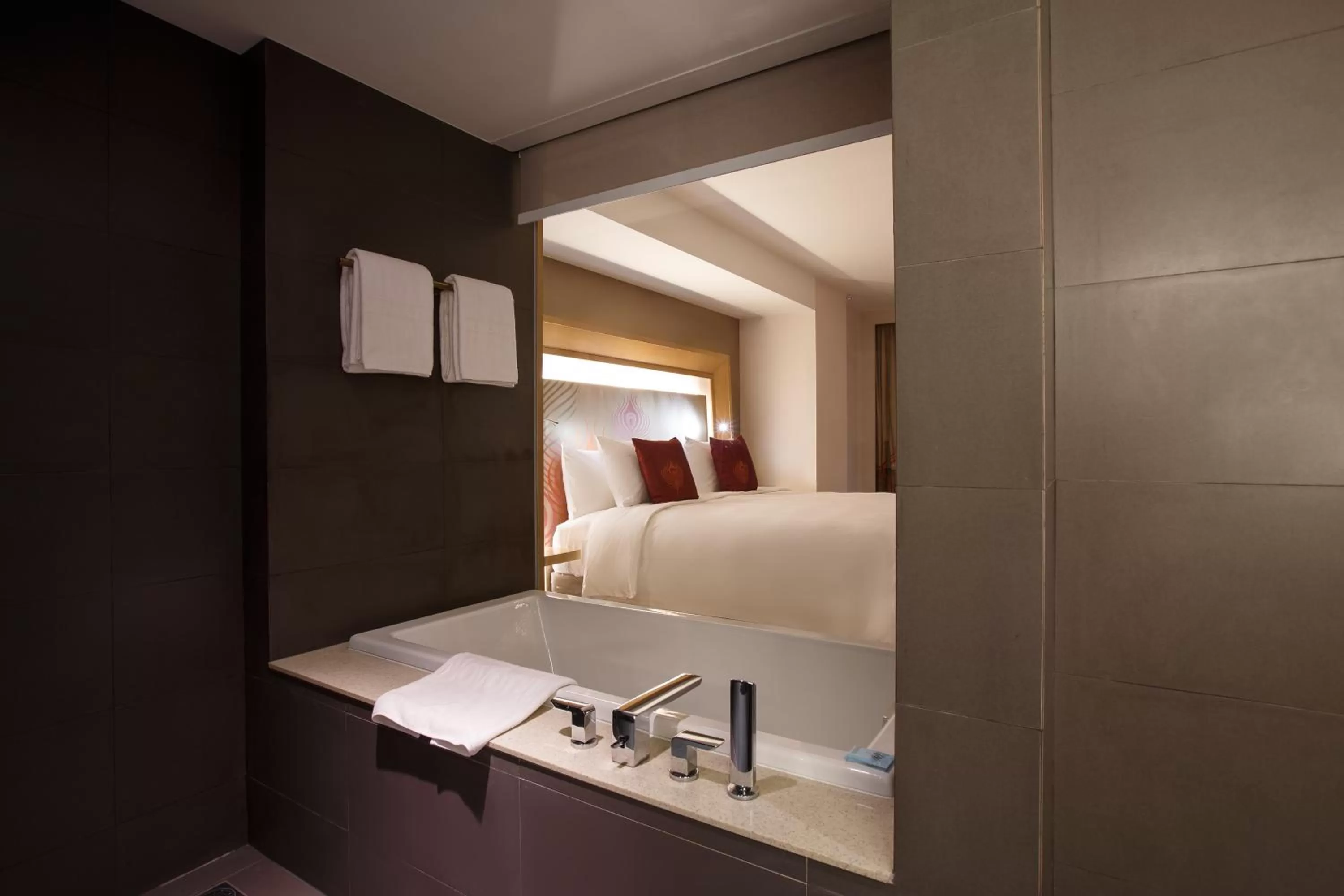 Bathroom, Bed in Novotel Yangon Max