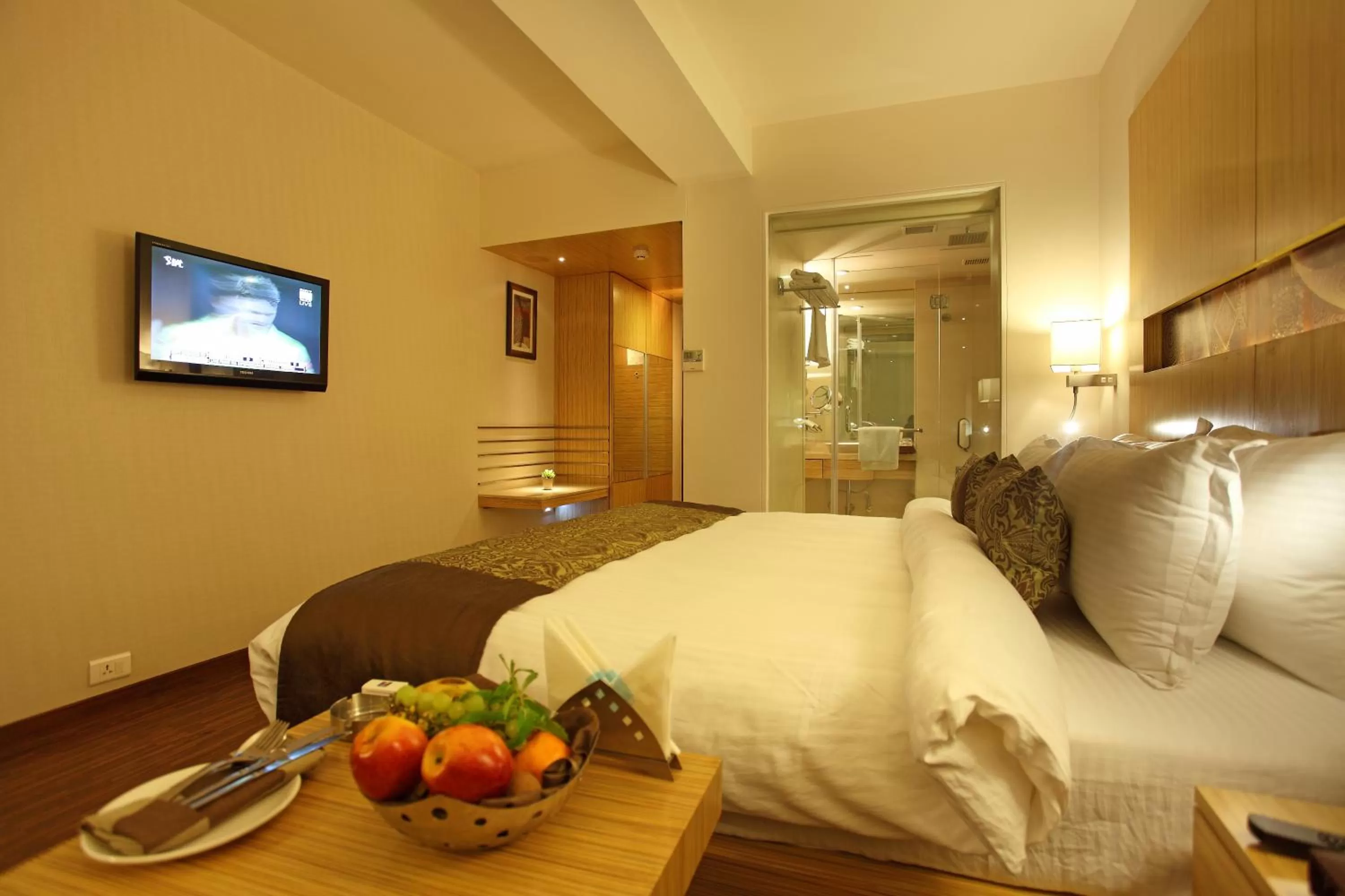 Photo of the whole room, Bed in Comfort Inn Legacy