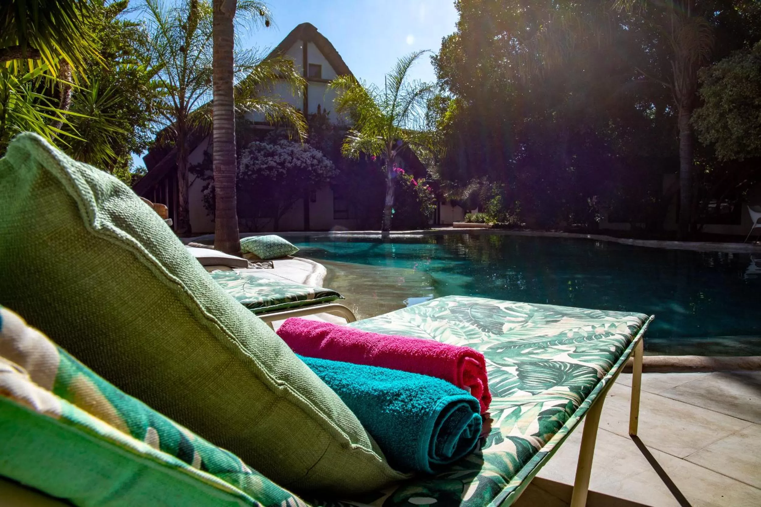 Swimming pool in Out of Africa Town Lodge