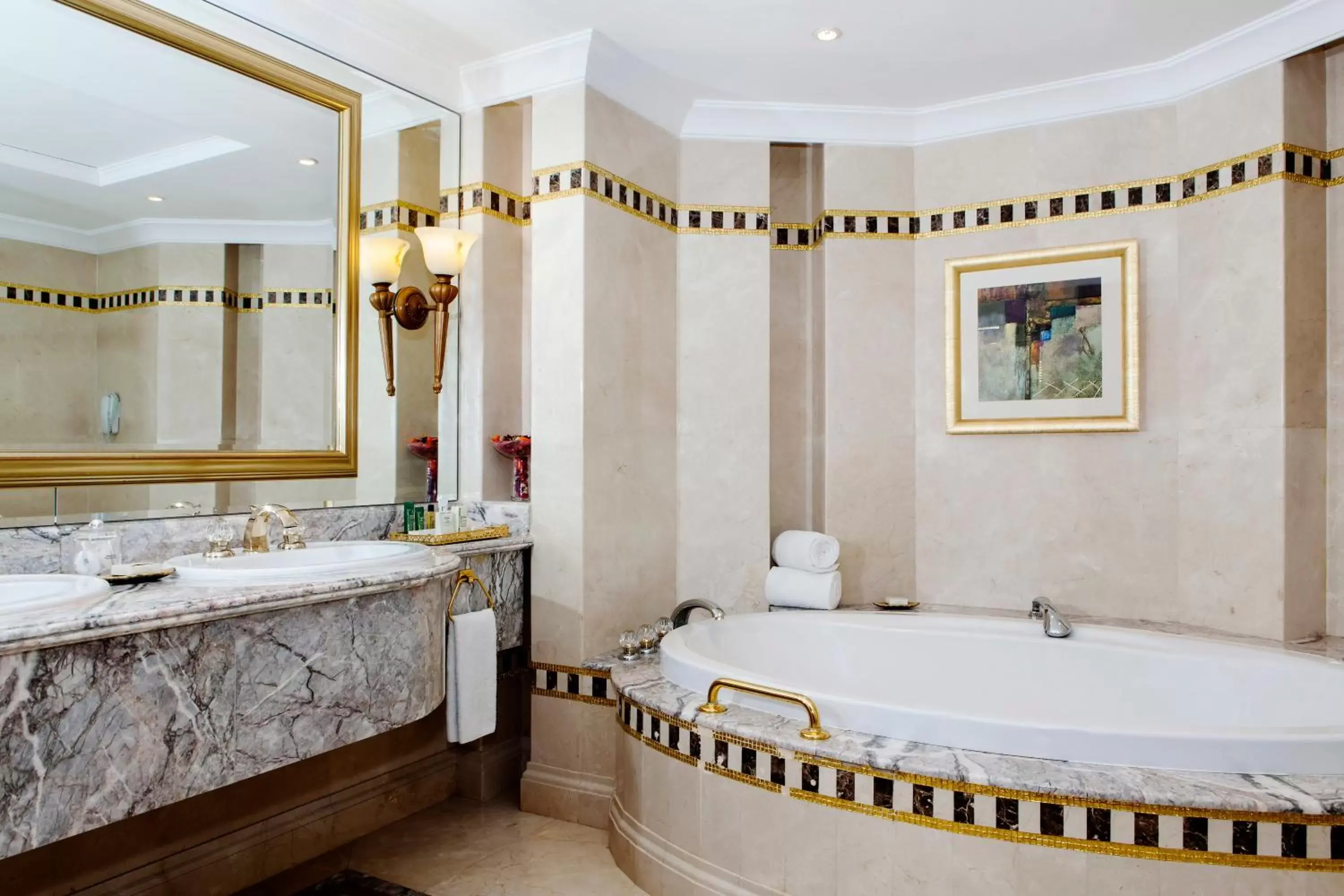 Bathroom in Corniche Hotel Sharjah