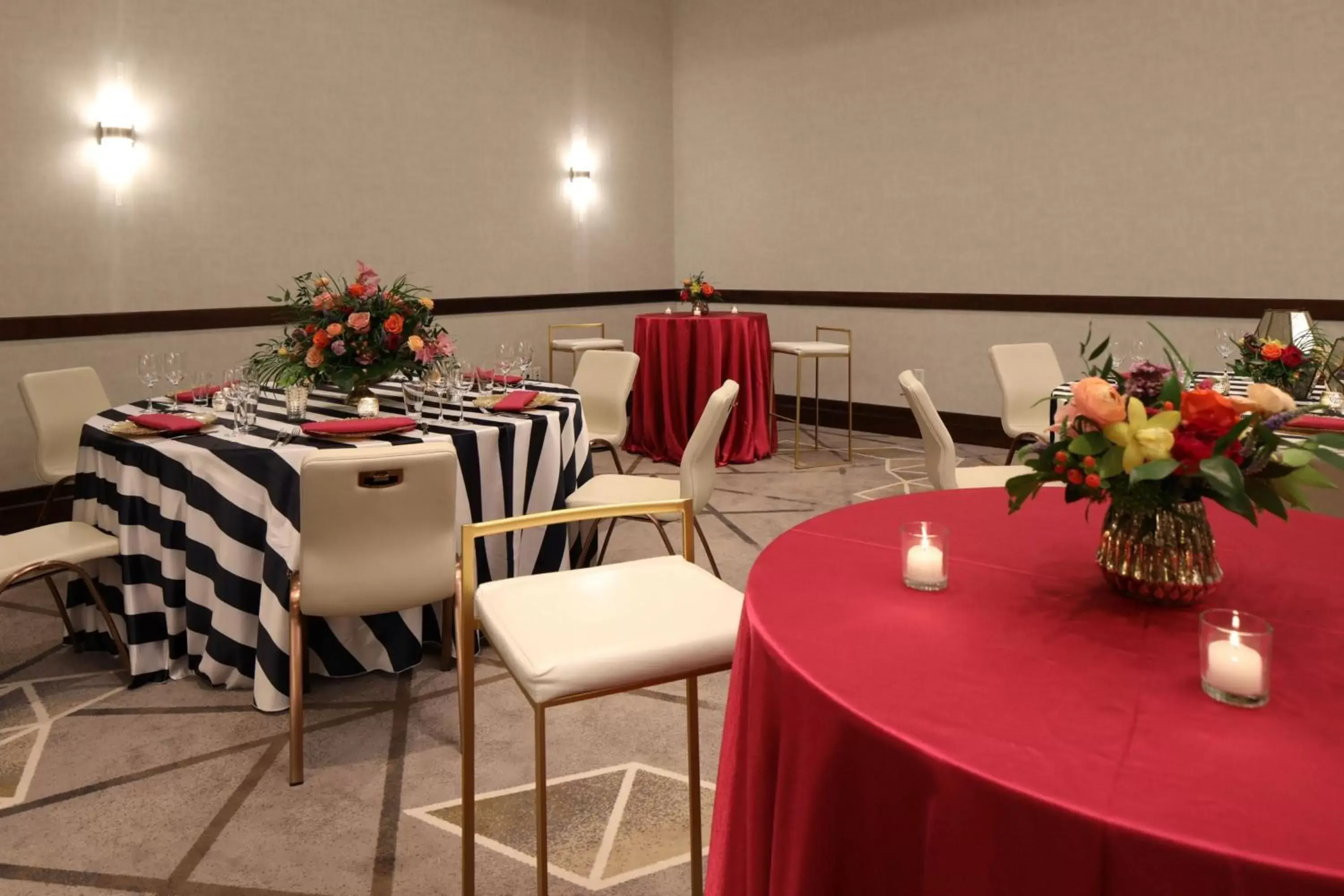 Banquet/Function facilities, Restaurant/Places to Eat in The Westin Edina Galleria