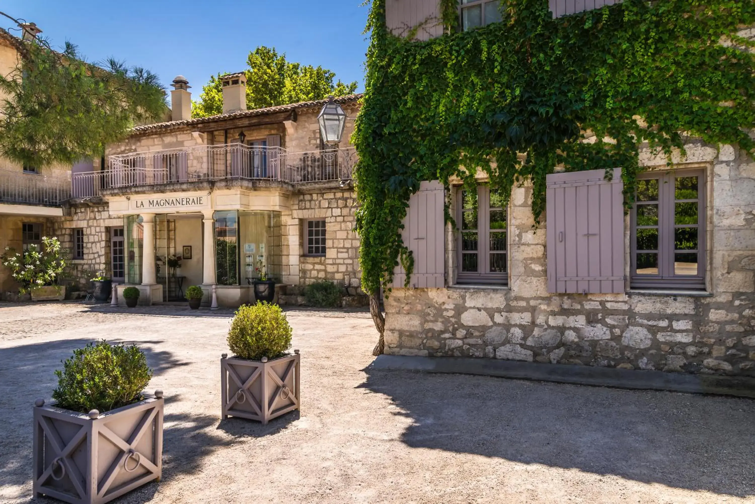 Property Building in Najeti Hôtel la Magnaneraie