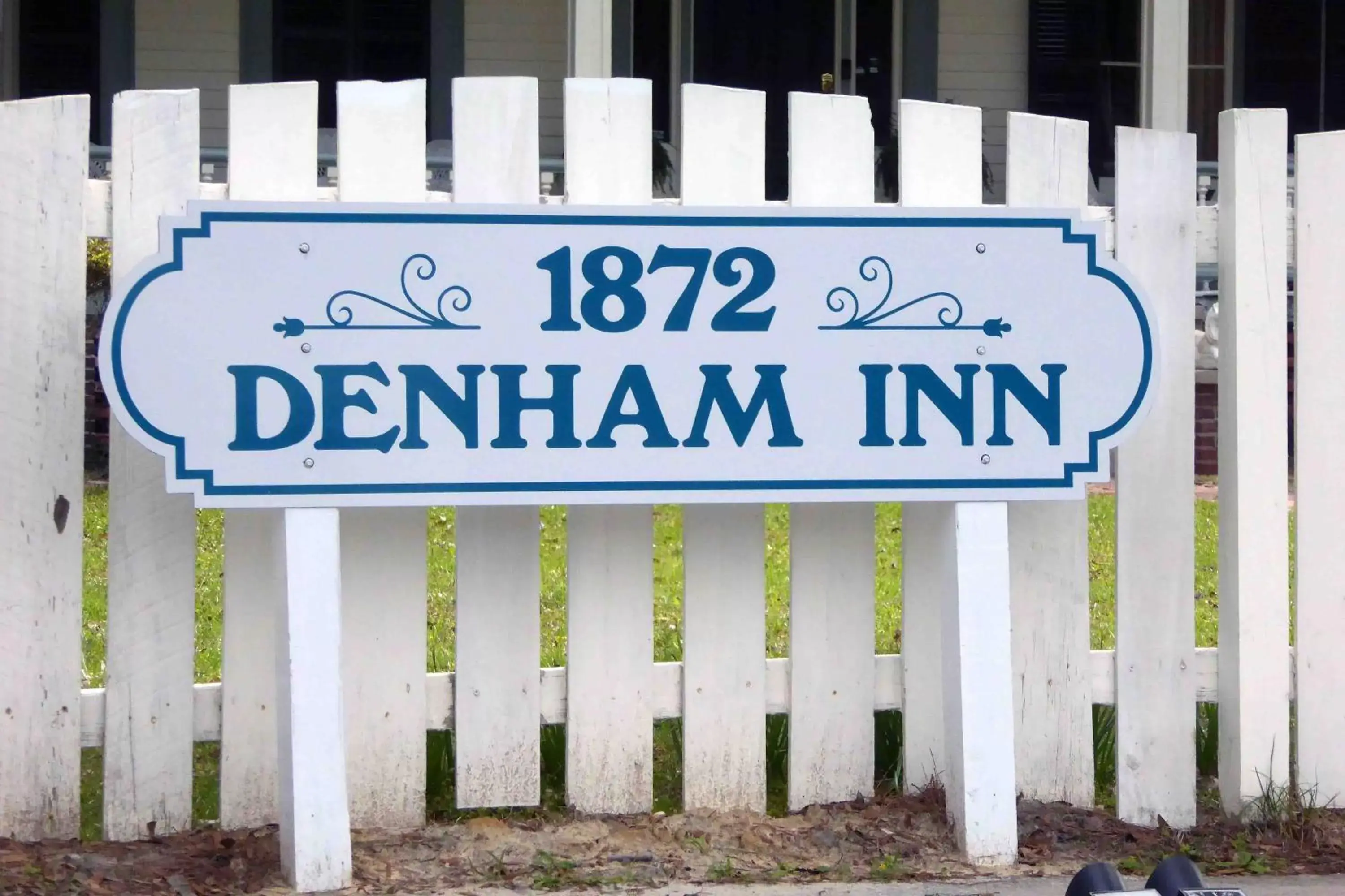 1872 Denham Inn
