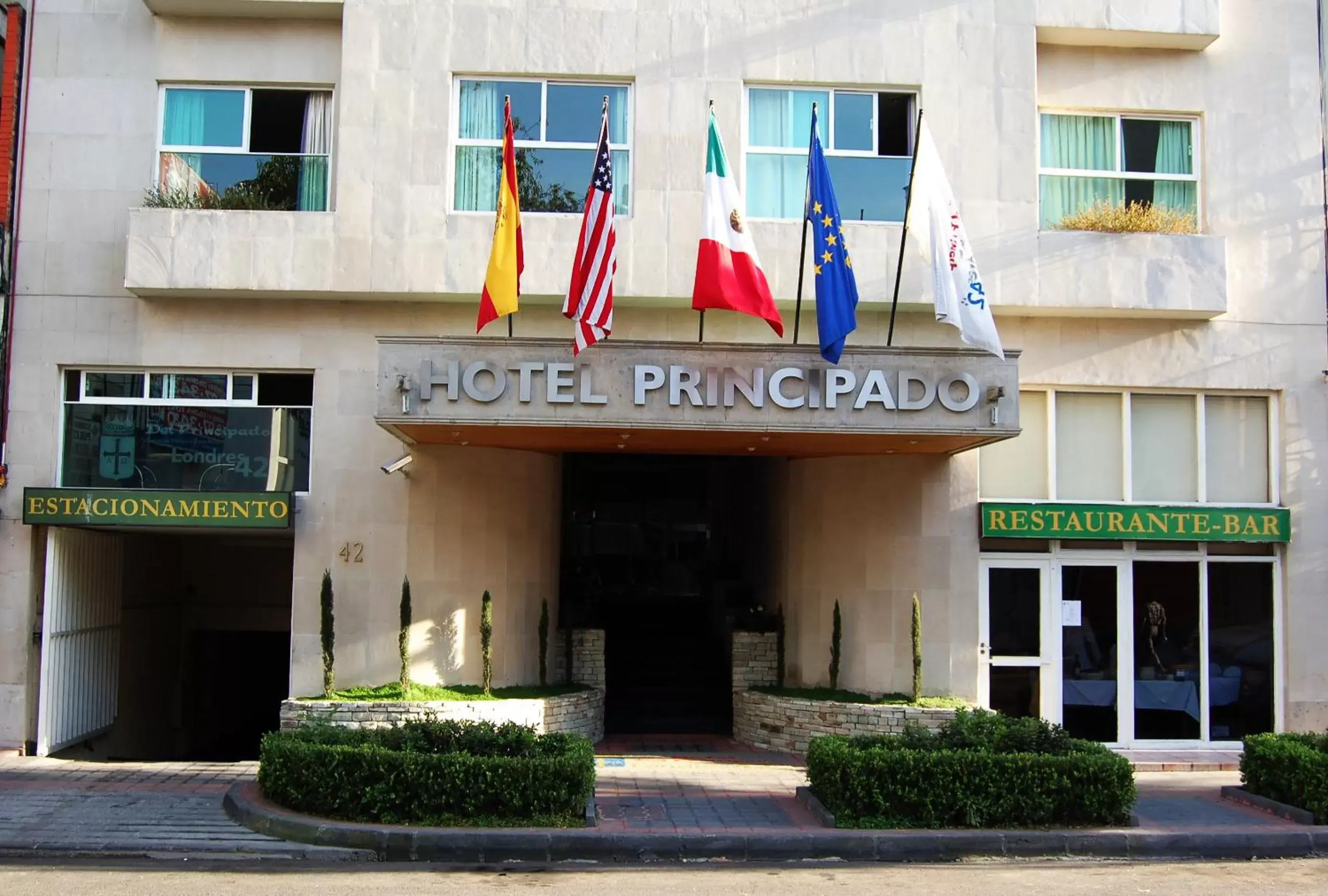 Facade/entrance in Hotel del Principado