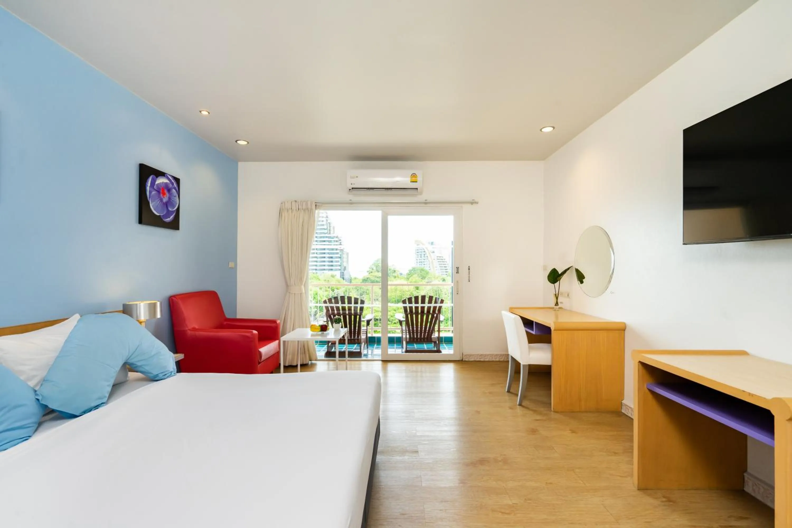 Balcony/Terrace, Bed in Best Bella Pattaya