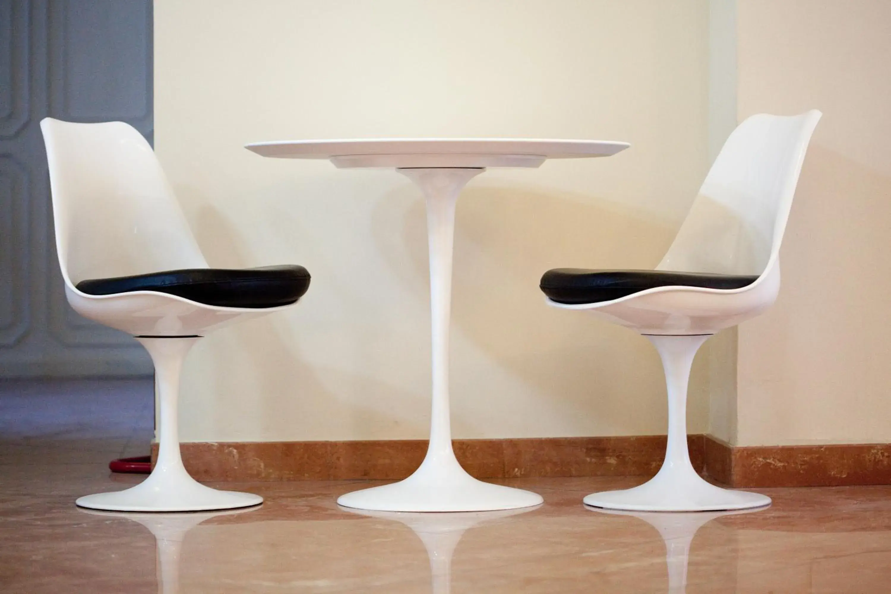 Lounge or bar in Hotel Tourist Lounge or bar in Hotel Tourist