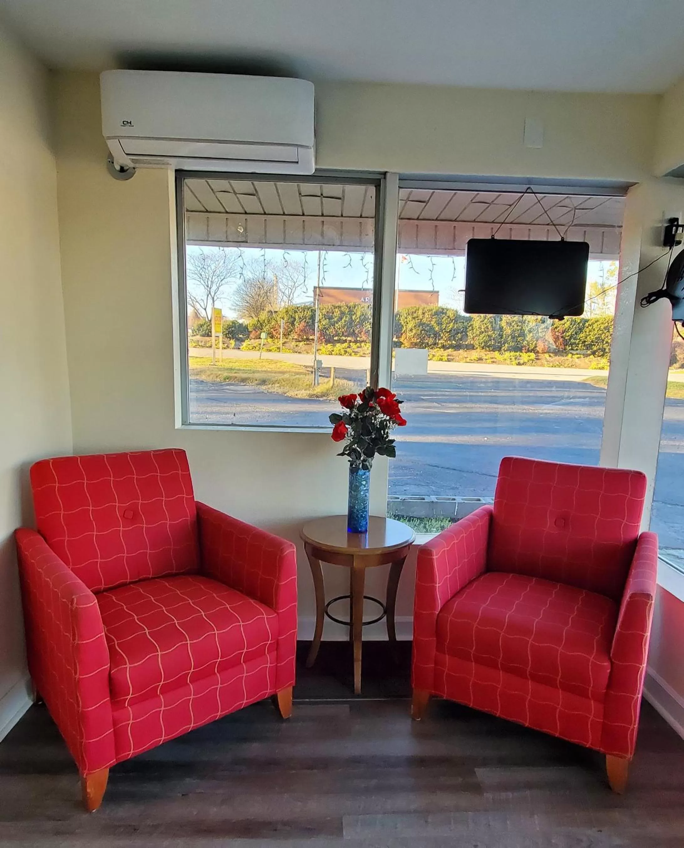 Lobby or reception in WILLIAMSTON INN