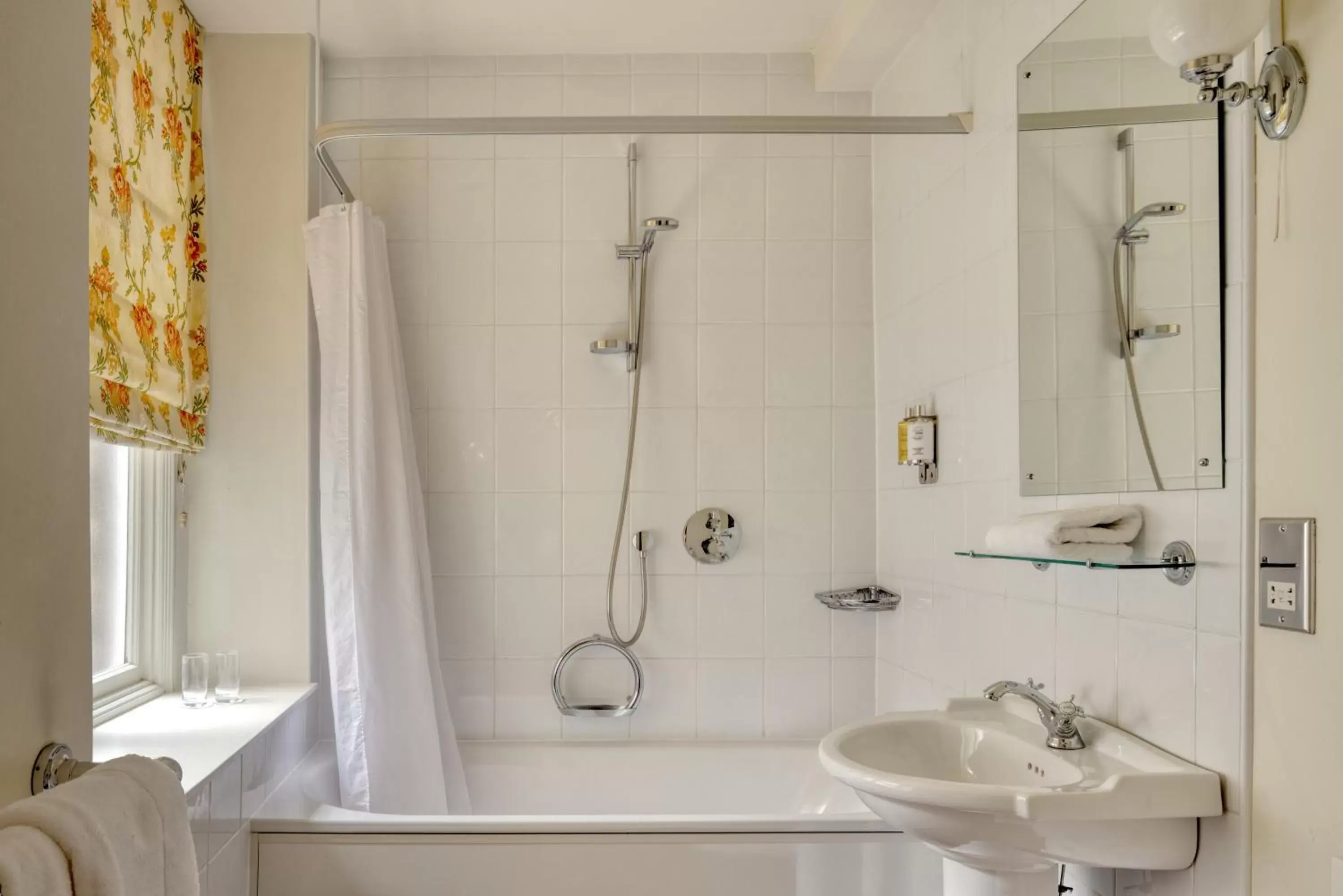 Bathroom in Old Hall Hotel