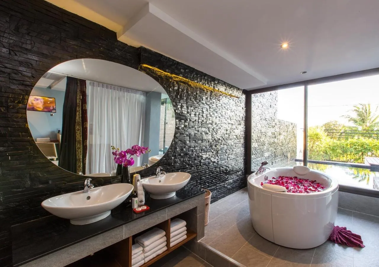 Shower in IndoChine Resort and Villas