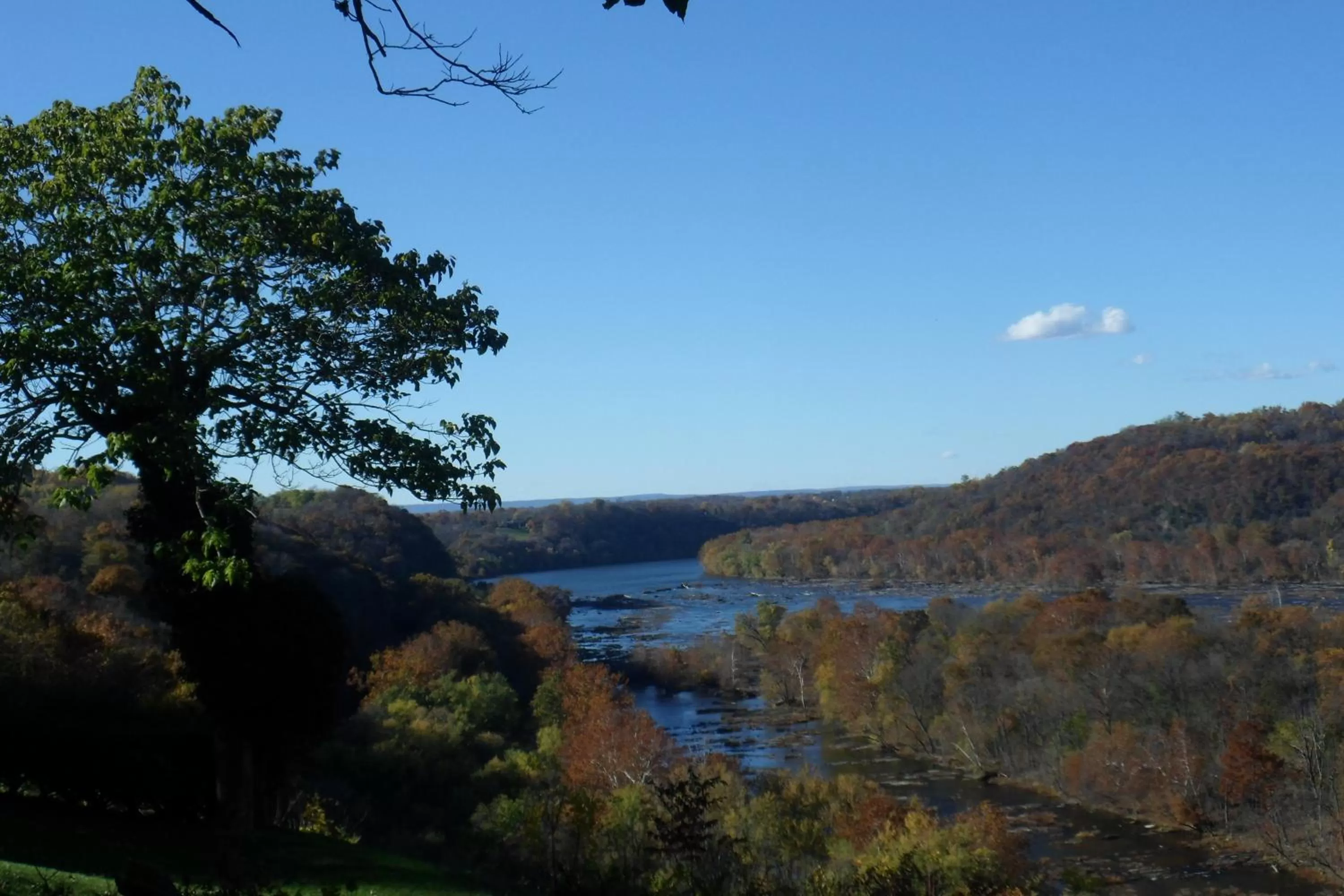 Activities, Natural Landscape in Cantuta Inn