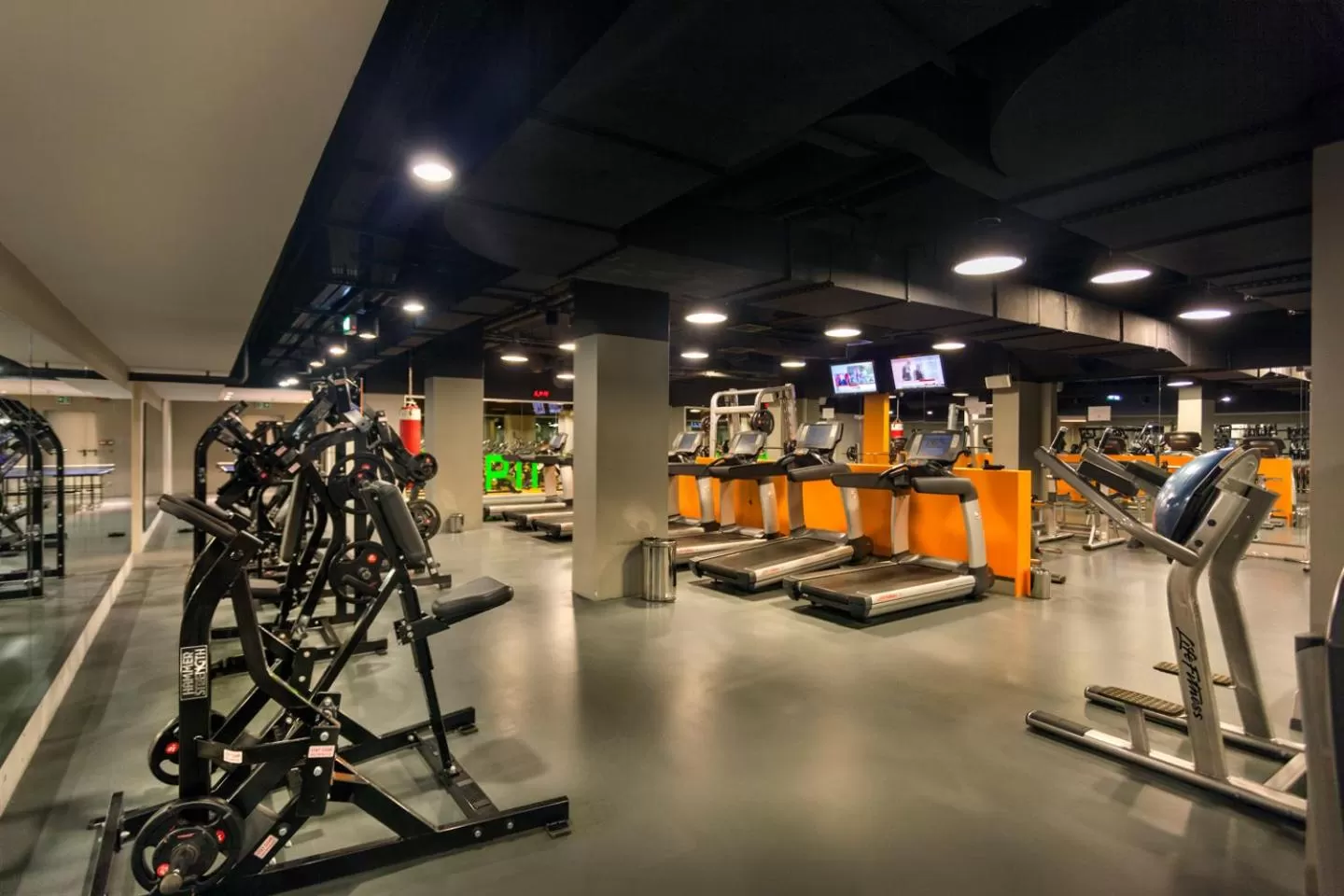 Fitness centre/facilities in Fraser Place Anthill Istanbul
