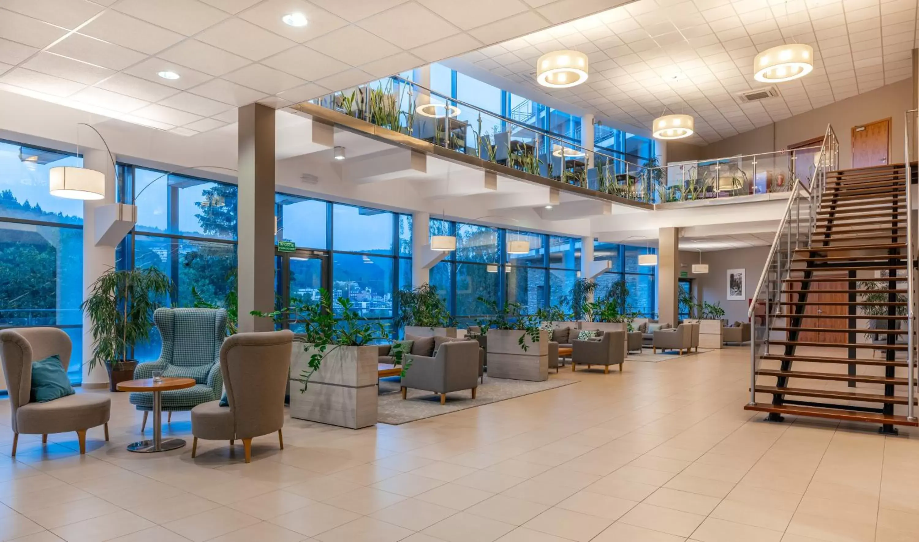 Lobby or reception in Hotel Krynica Conference & SPA