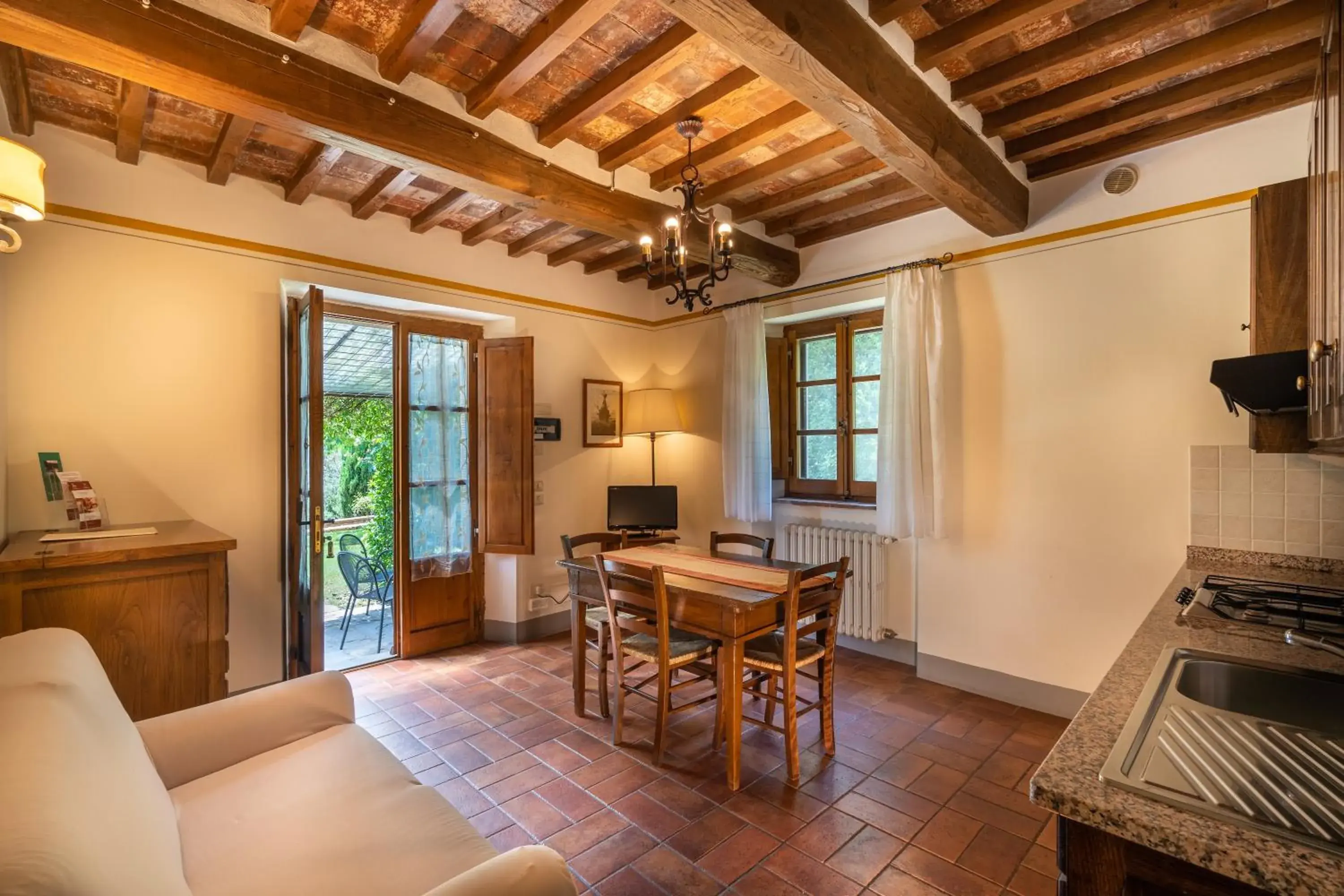 Dining Area in Relais Borgo San Pietro