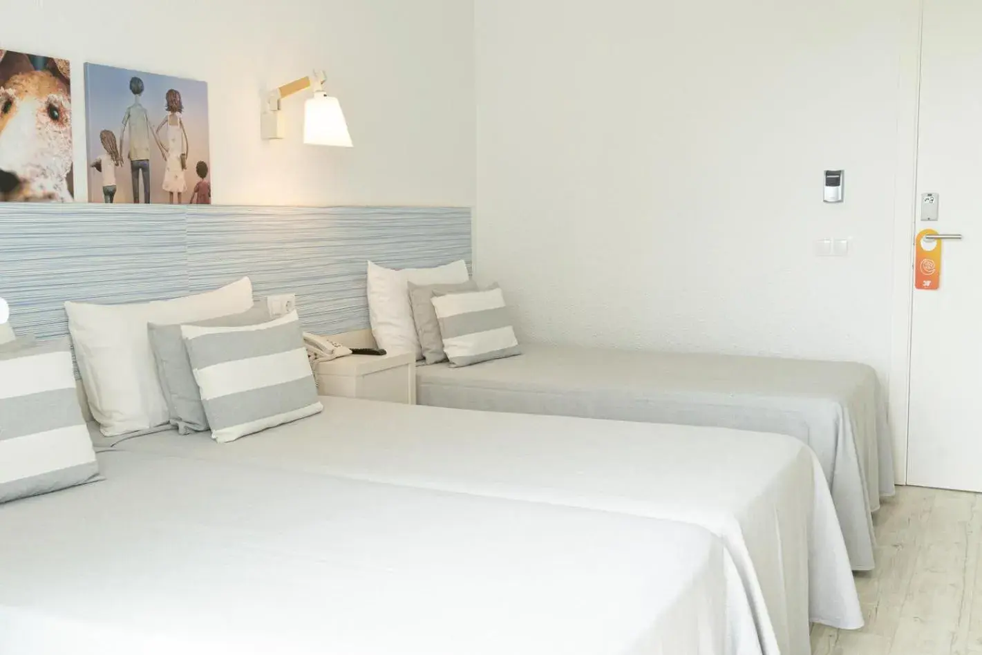 Bed in ALEGRIA Pineda Splash