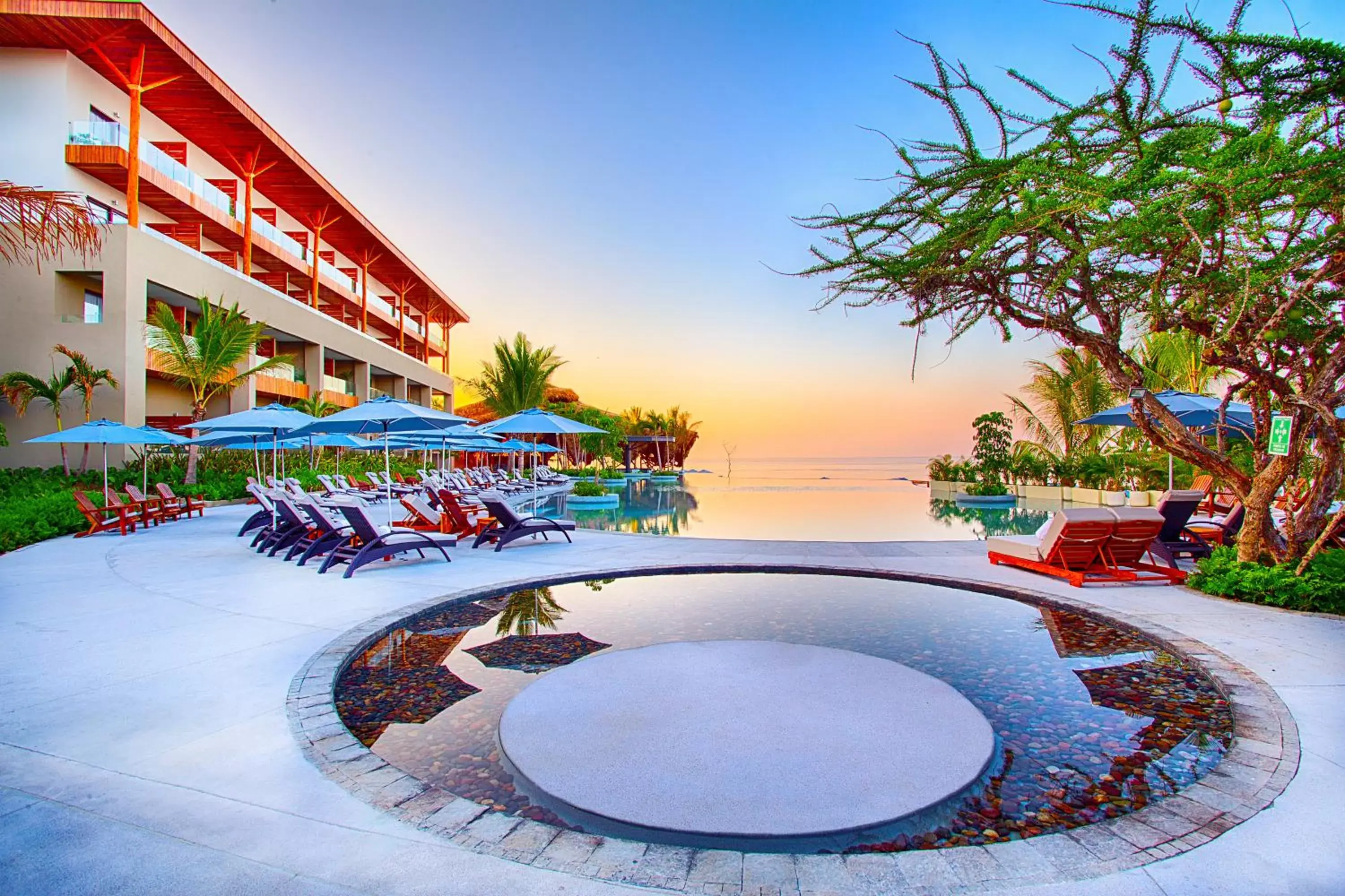 Swimming pool in Armony Marival Resort & Spa Punta de Mita - MGallery collection Swimming pool in Armony Marival Resort & Spa Punta de Mita - MGallery collection