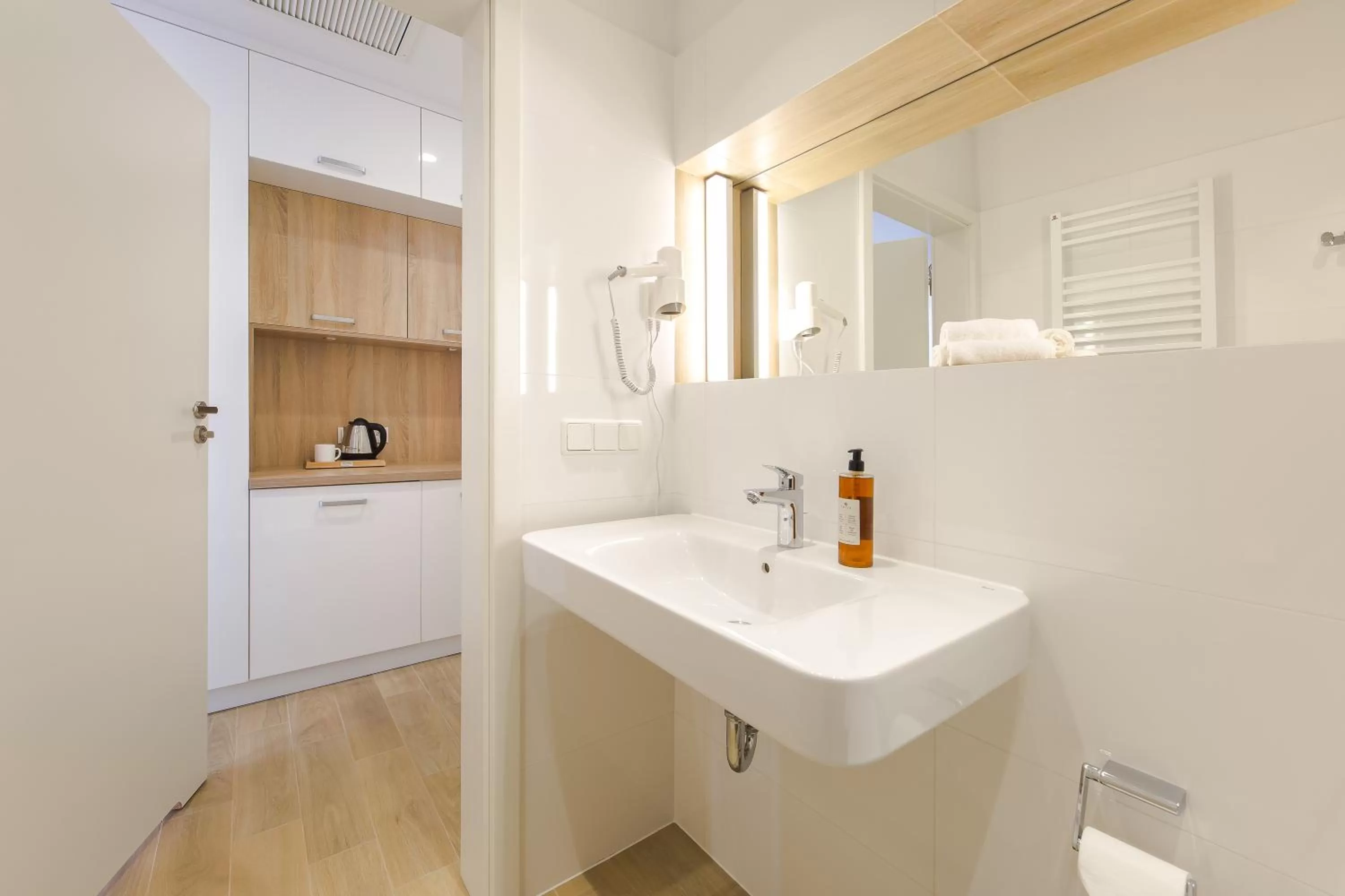 Bathroom in Molo Park Aparthotel