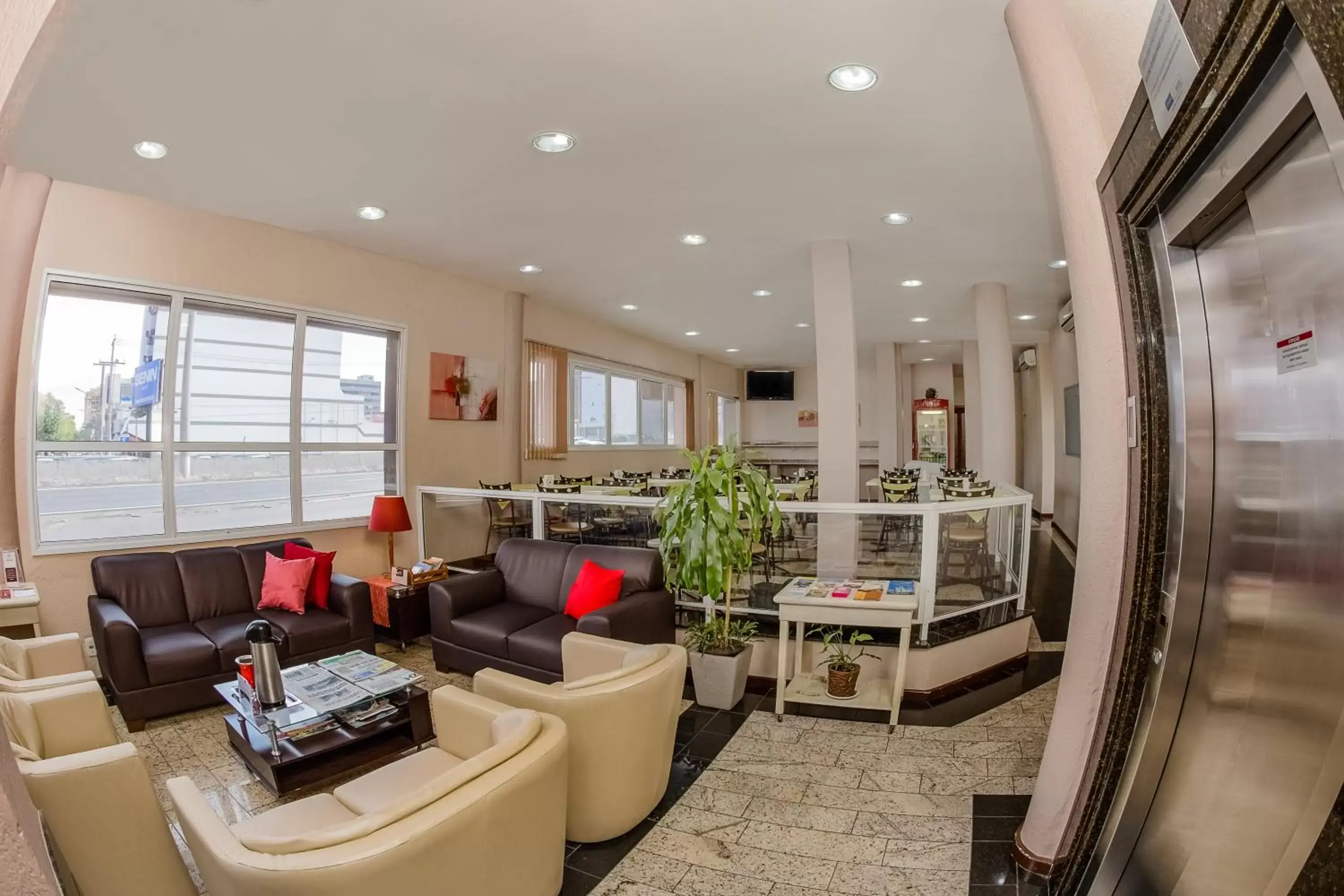 Lobby or reception in Hotel Express Canoas Lobby or reception in Hotel Express Canoas