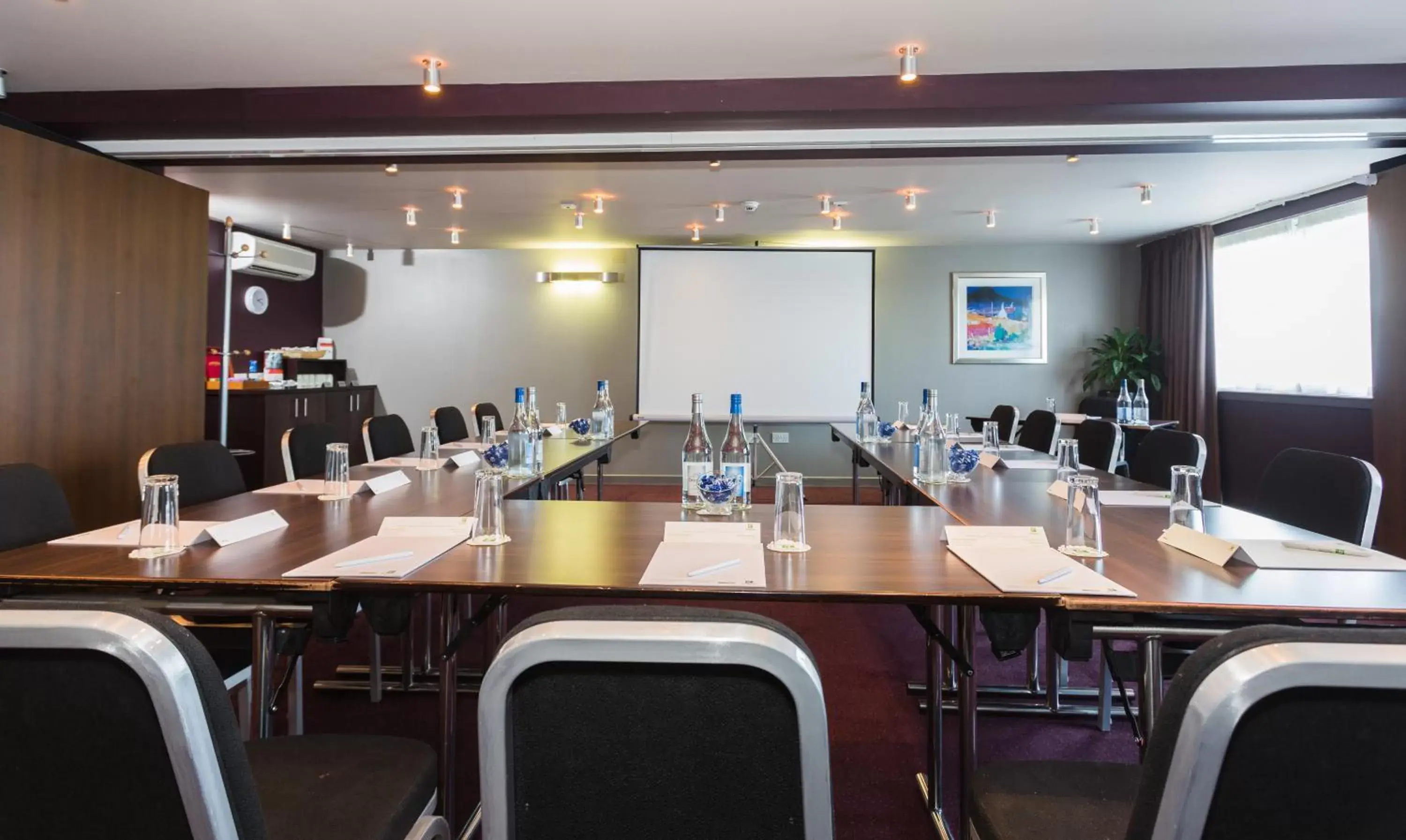 Meeting/conference room, Business Area/Conference Room in Holiday Inn Aberdeen West, an IHG Hotel