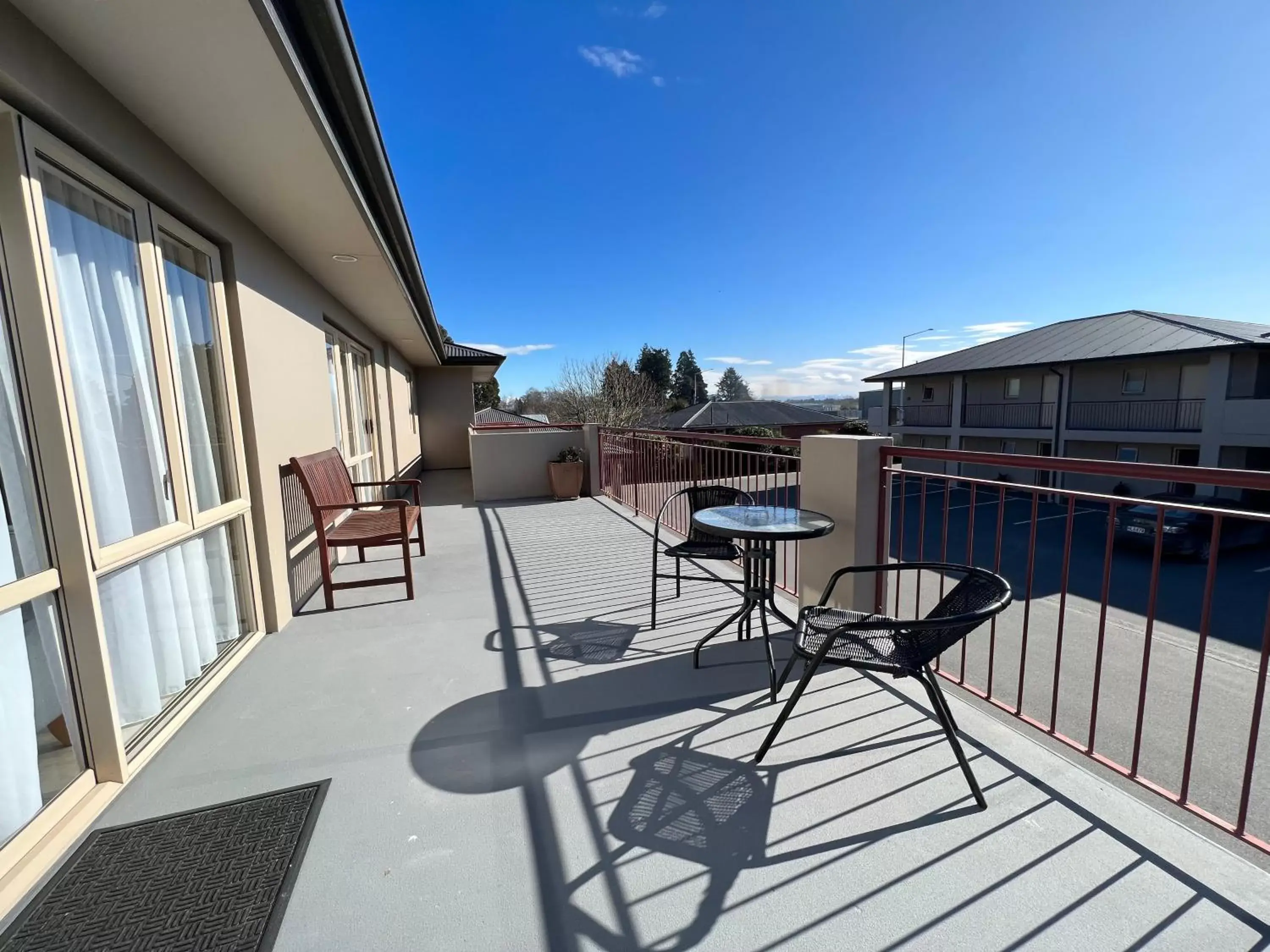 Property building, Balcony/Terrace in The Suites Ashburton