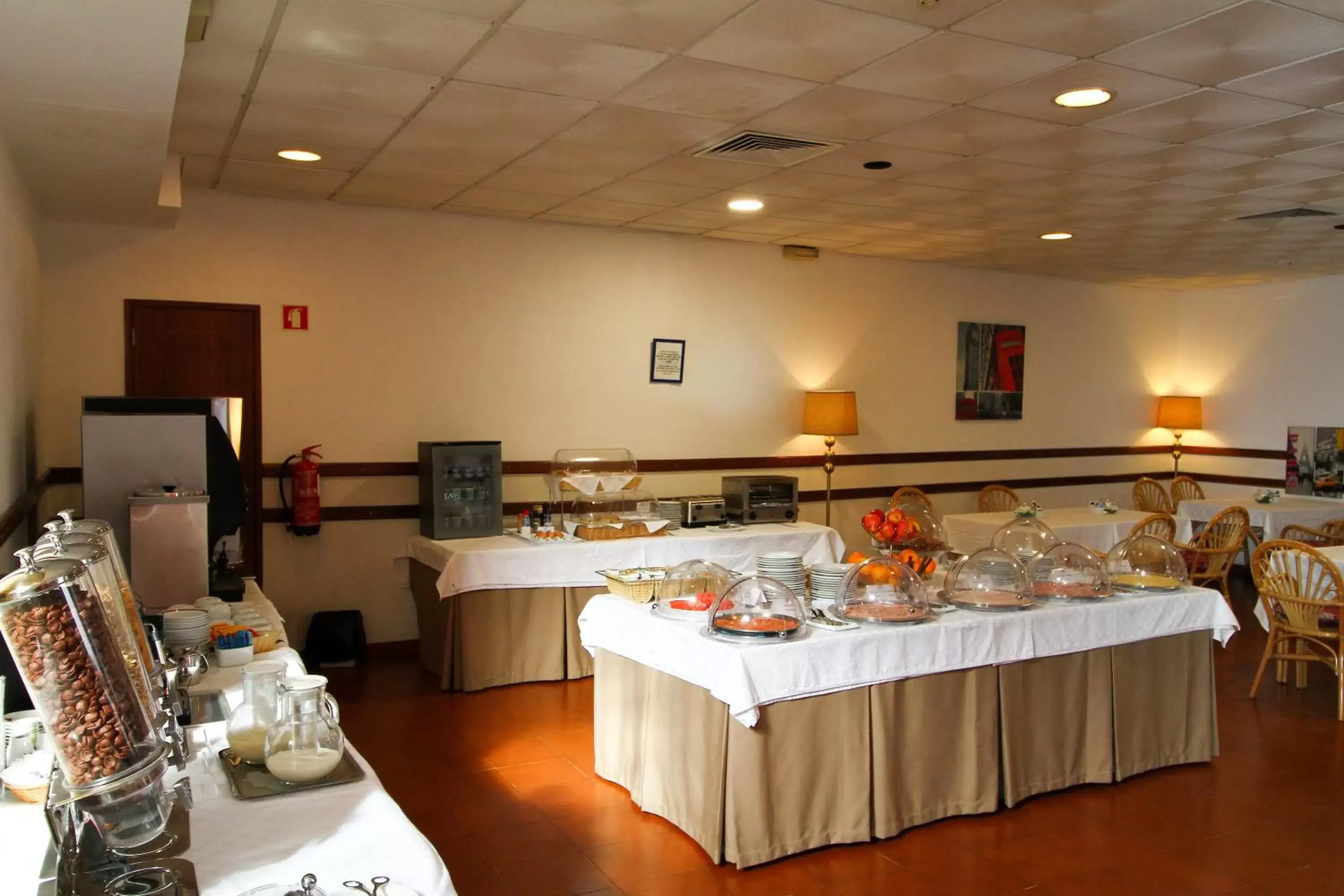 Breakfast, Food in Best Western Hotel Dom Bernardo