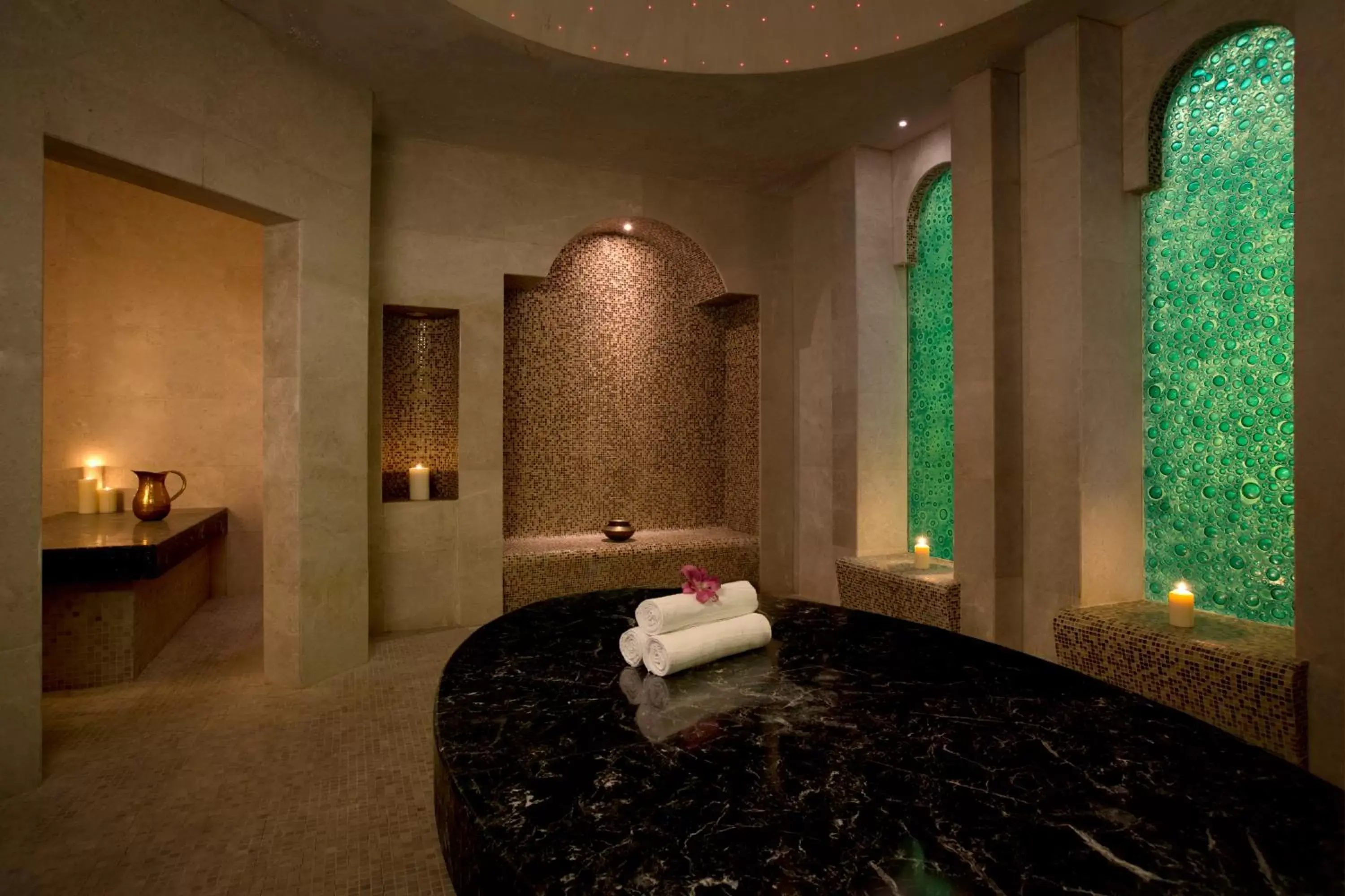 Spa and wellness centre/facilities, Bathroom in Millennium Al Rawdah Hotel