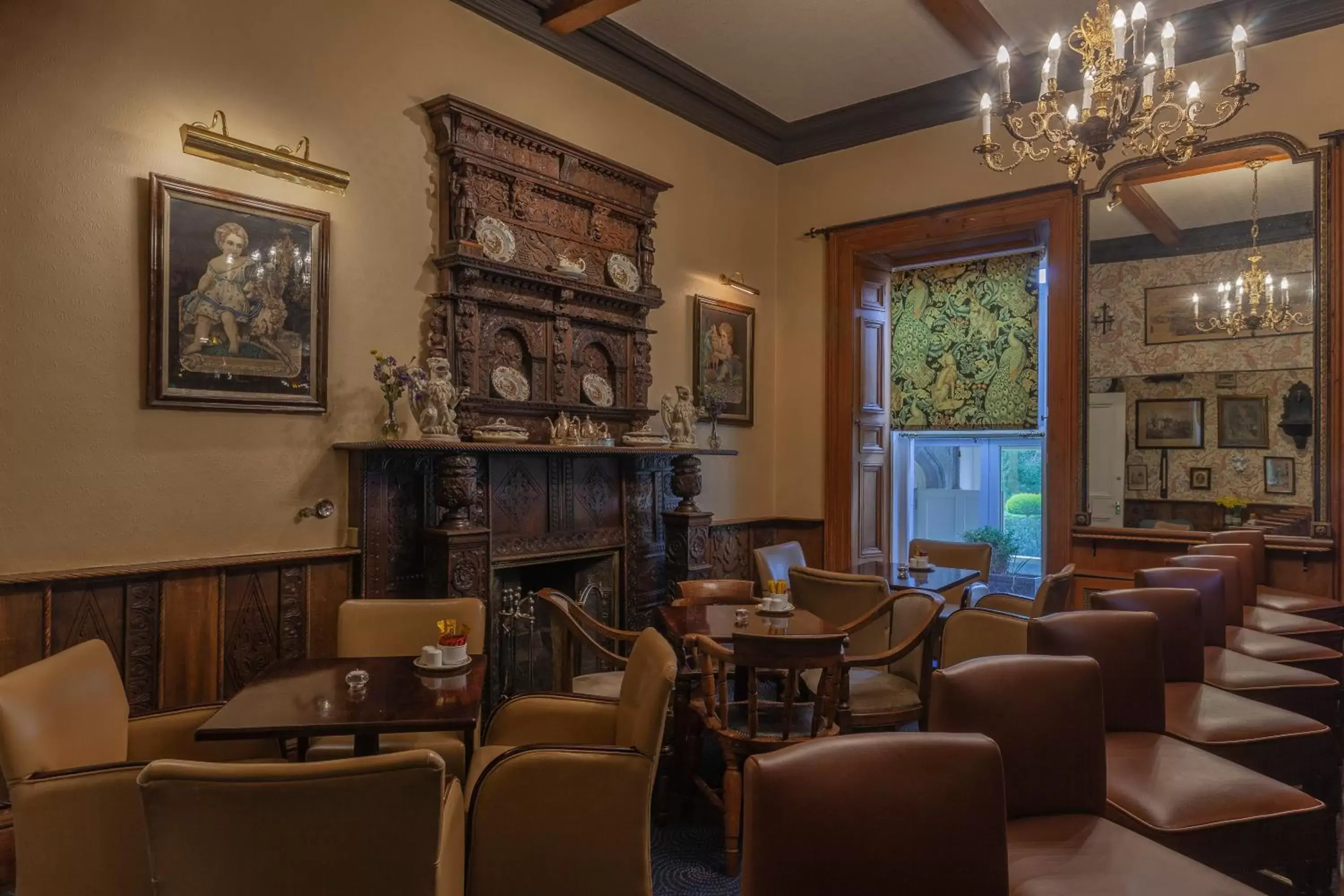Lounge or bar in Ballyseede Castle