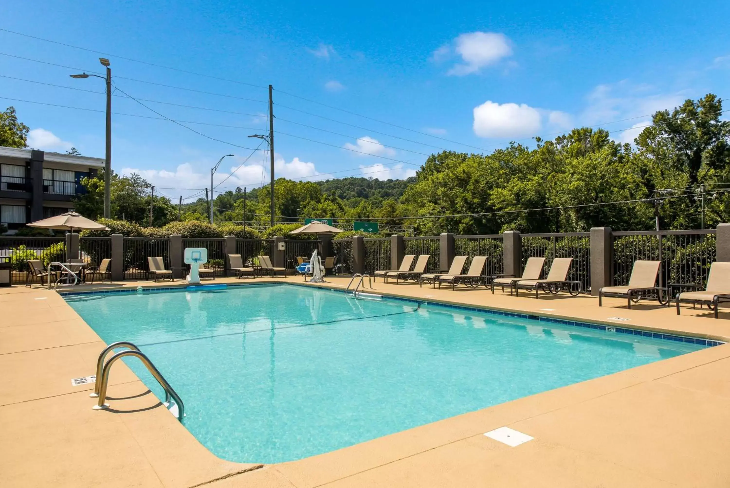 Pool view, Swimming Pool in Best Western Asheville Tunnel Road