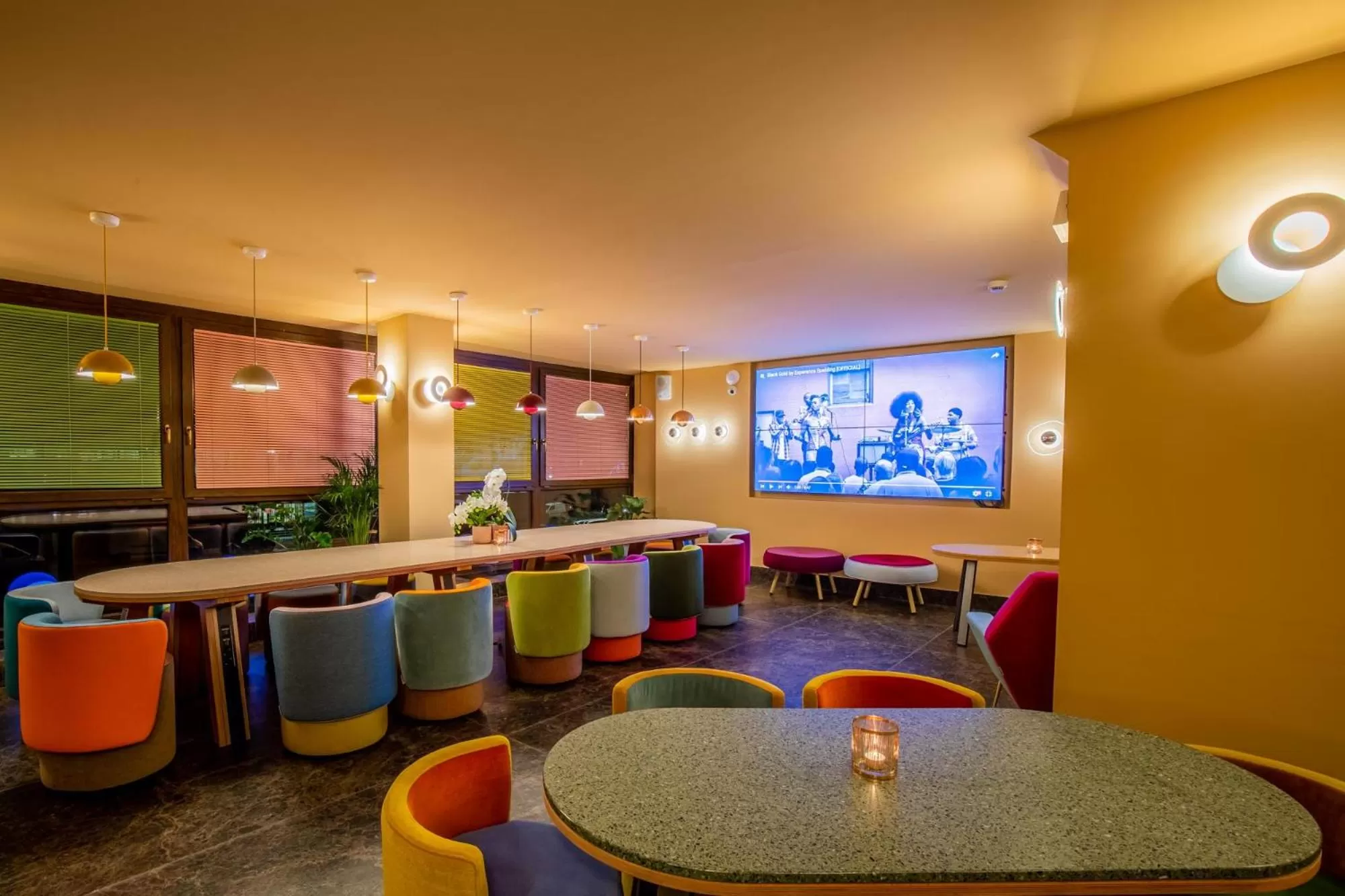 Lounge or bar in OMAMA Hotel