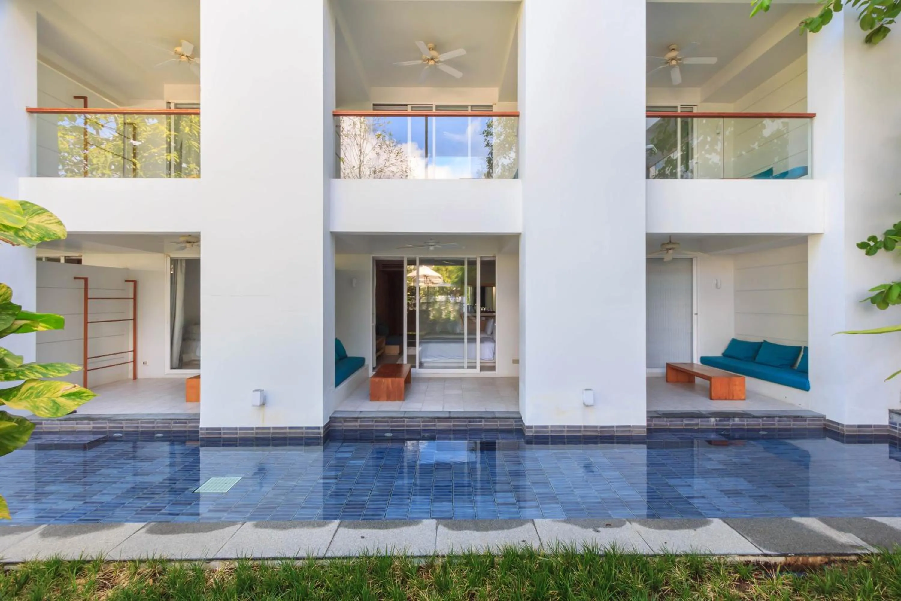 Pool view in Nap Patong