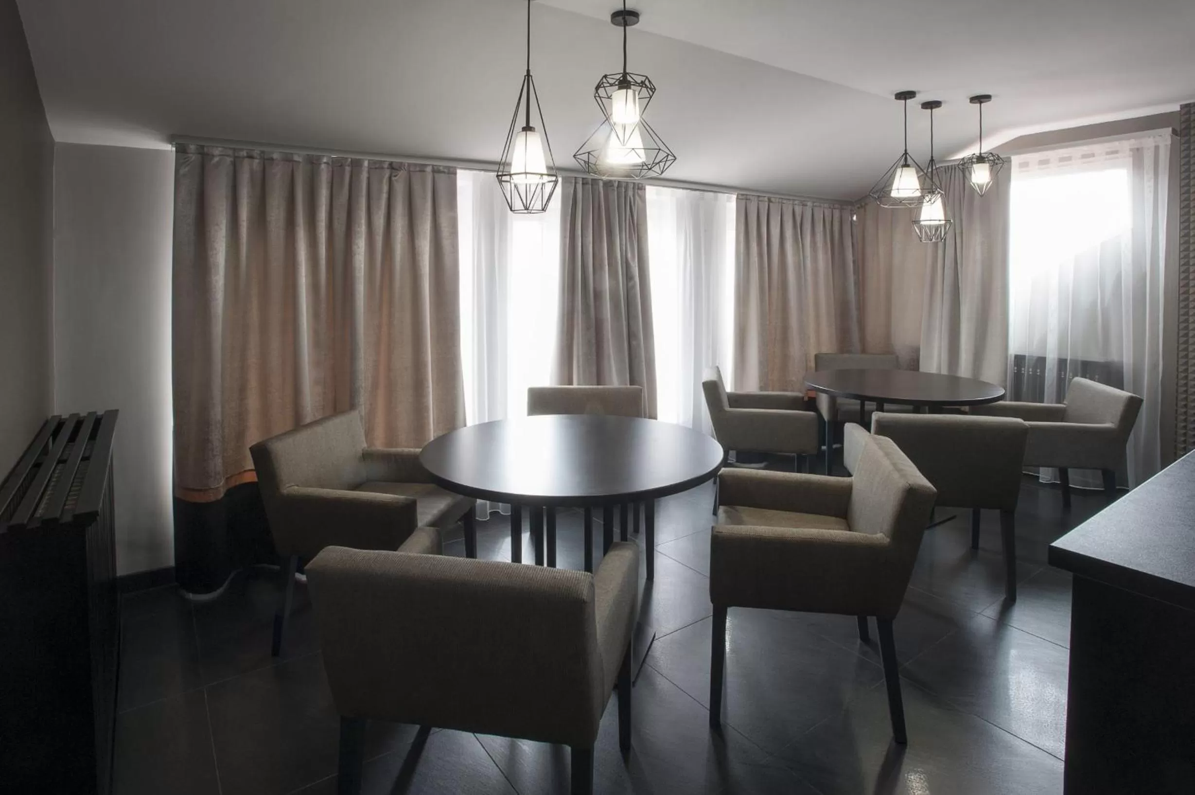 Restaurant/places to eat in Hotel Talizmán