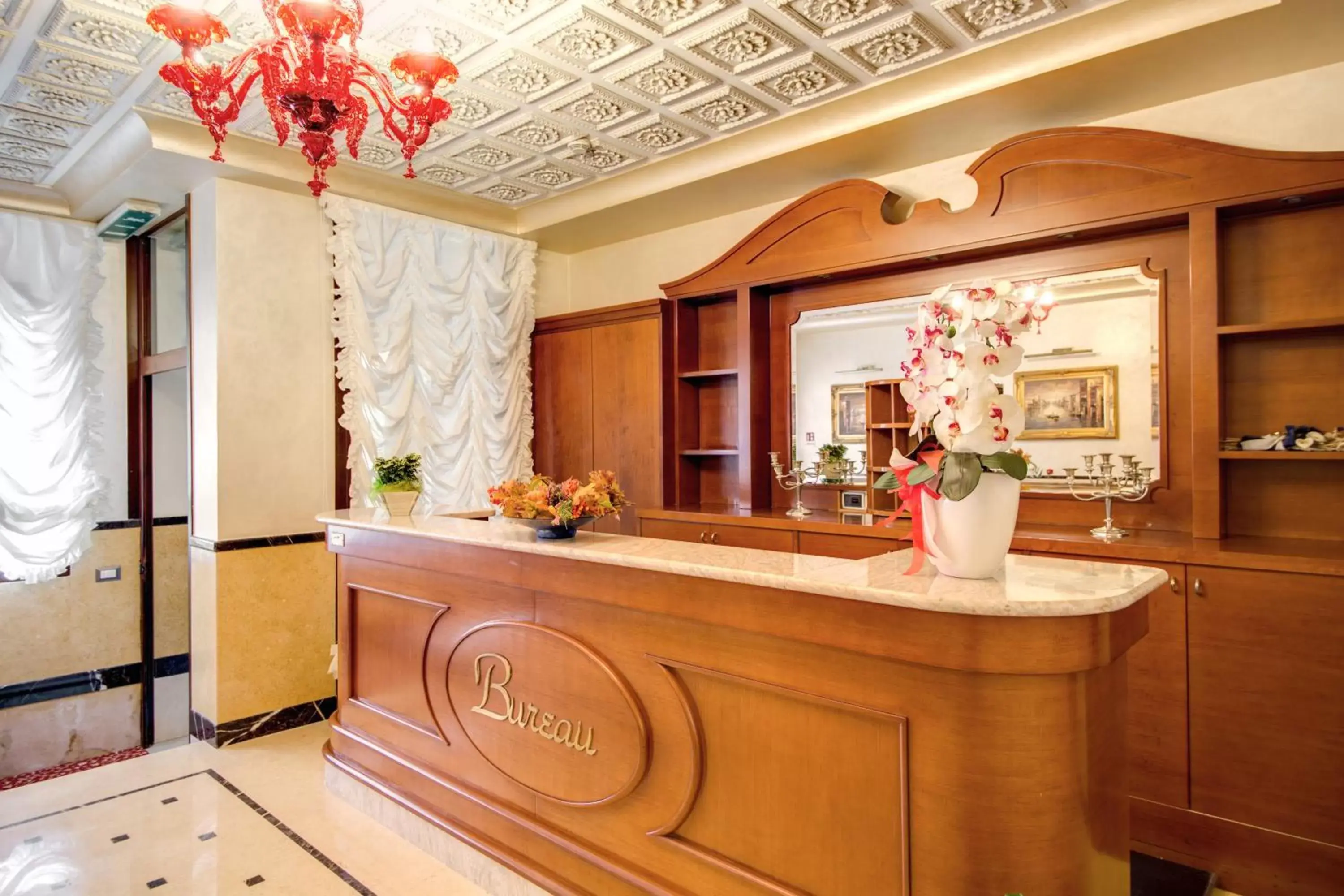 Lobby or reception, Lobby/Reception in Domus Cavanis