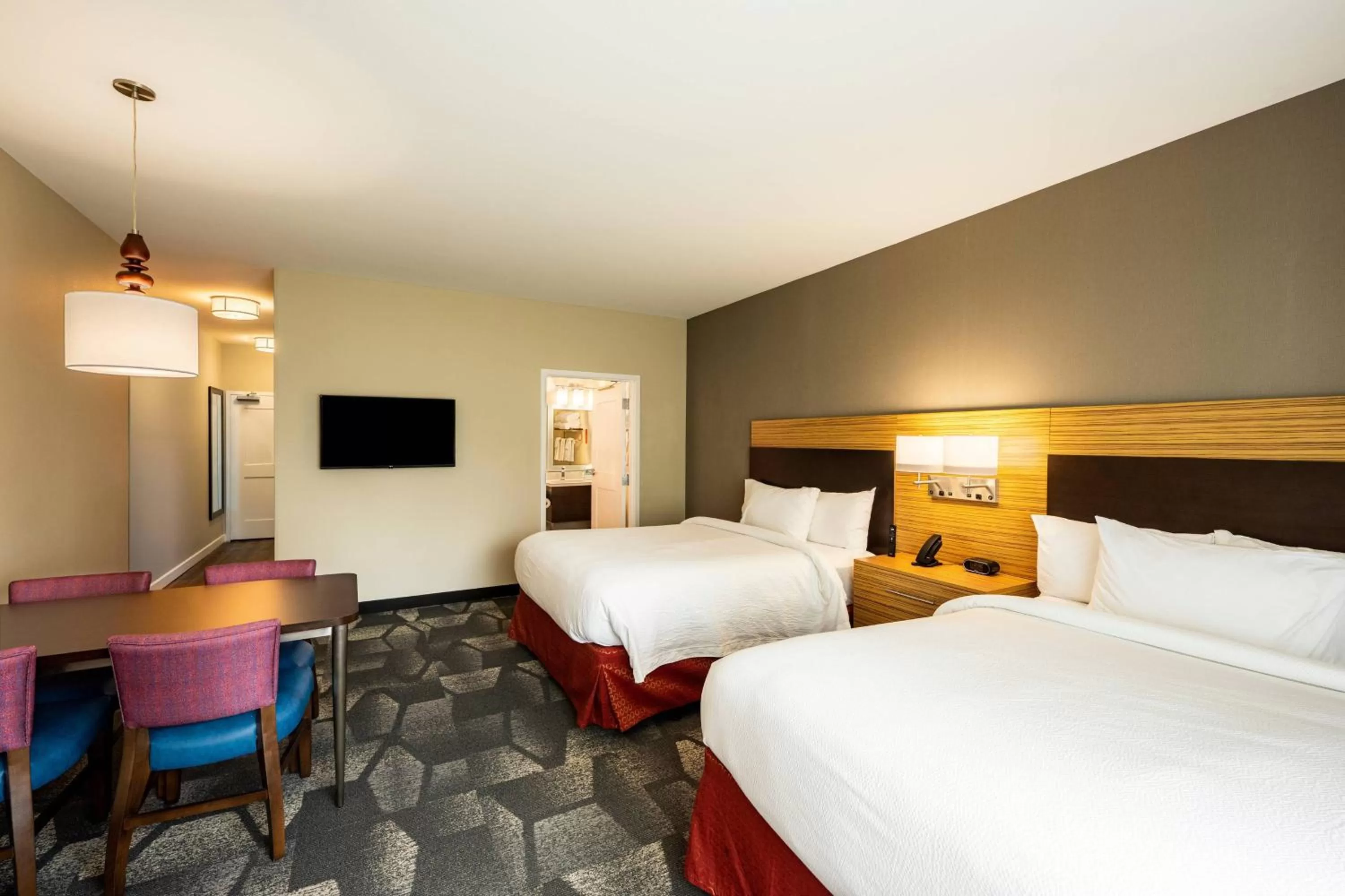 Photo of the whole room, Bed in TownePlace Suites by Marriott Fort Mill at Carowinds Blvd