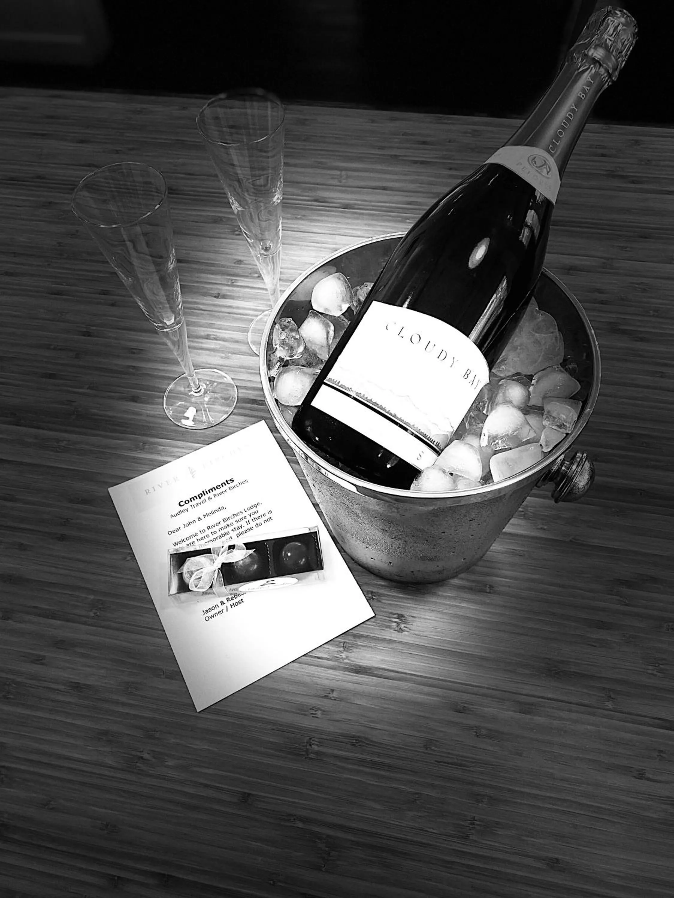 Alcoholic drinks in River Birches