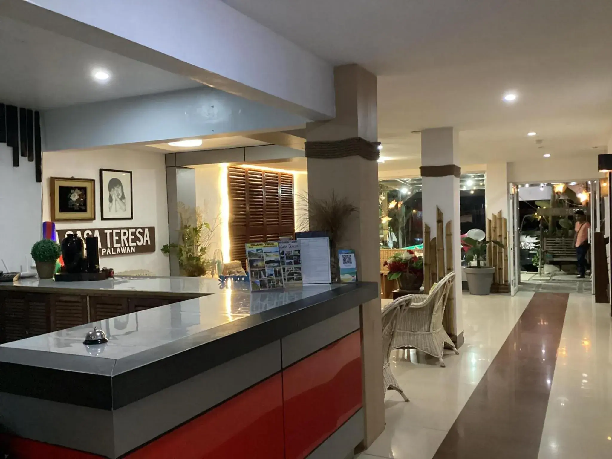 Lobby or reception, Lounge/Bar in La Casa Teresa Tourist Inn Inc