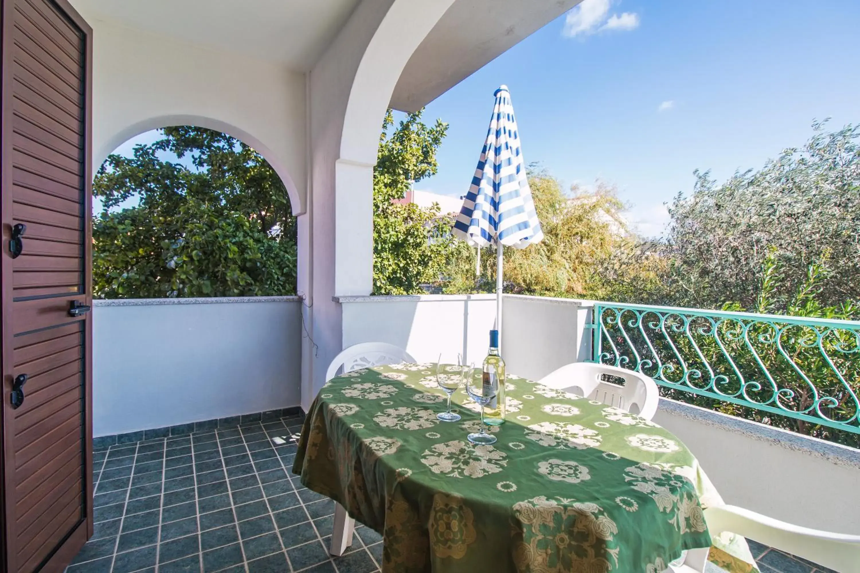 Patio, Patio/Outdoor Area in Albergo Residenziale Gli Ontani