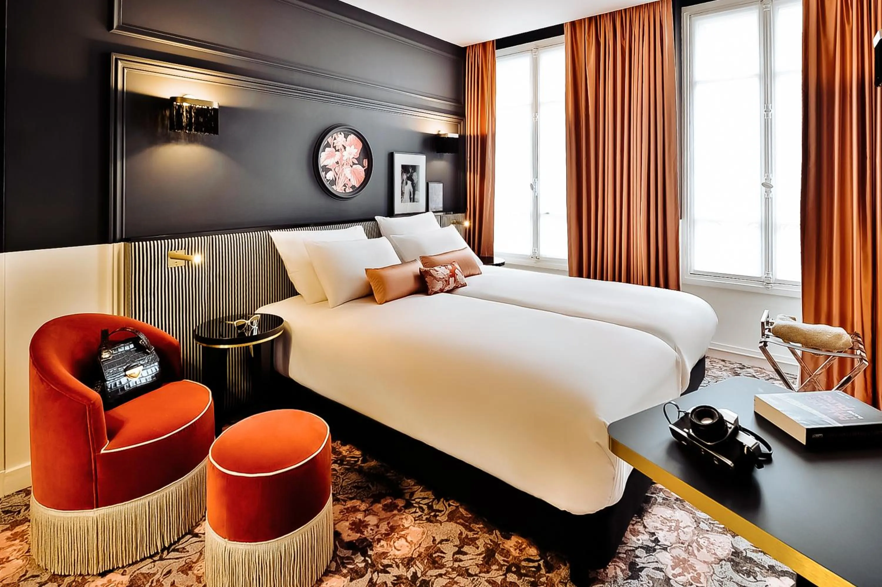 Photo of the whole room, Bed in Mercure Paris Gare De Lyon Opera Bastille