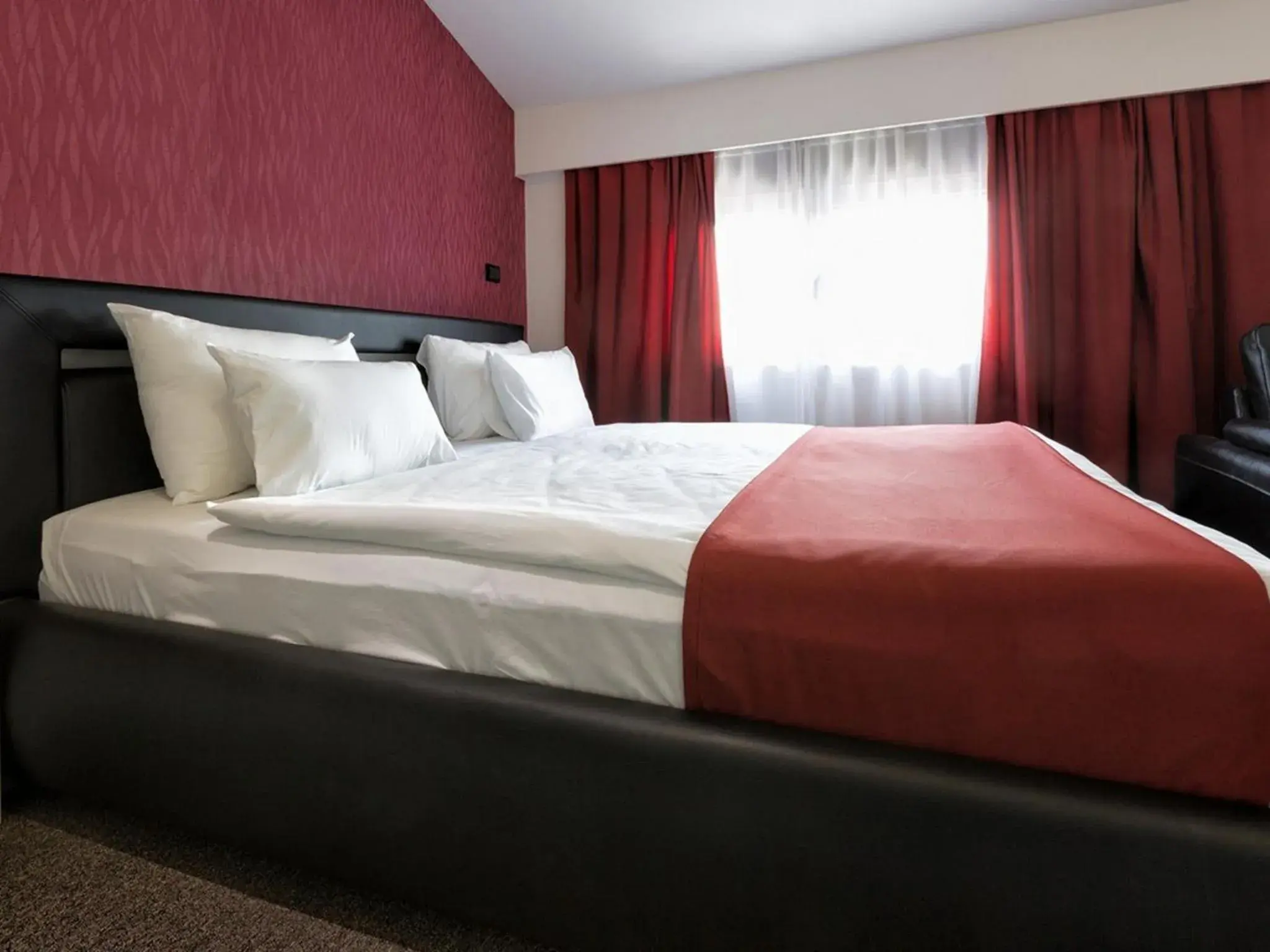 Bedroom, Room Photo in Nova City Hotel Signature Collection Belgrade