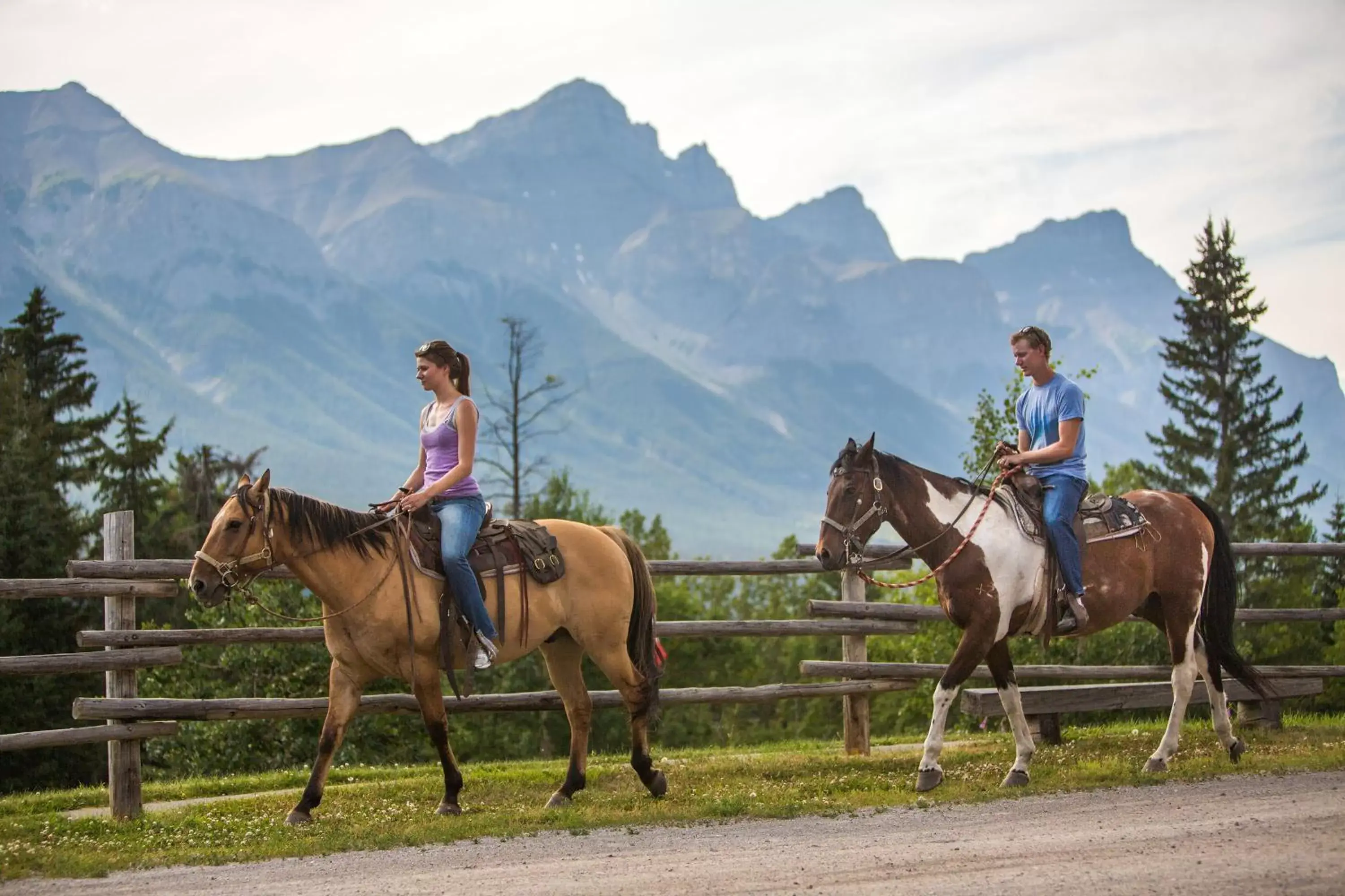 Horse-riding, Horseback Riding in Lodges at Canmore