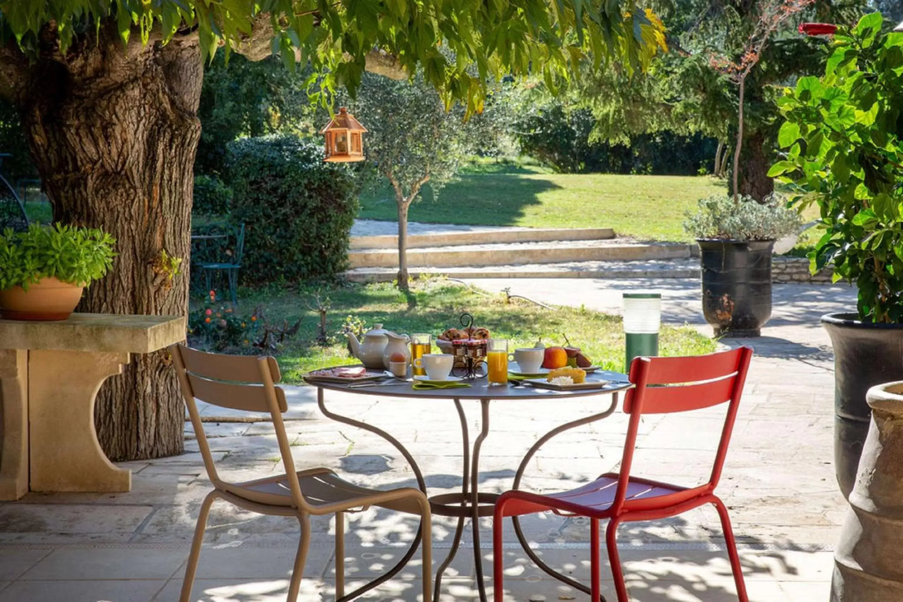 Balcony/Terrace in Best Western Le Val Majour