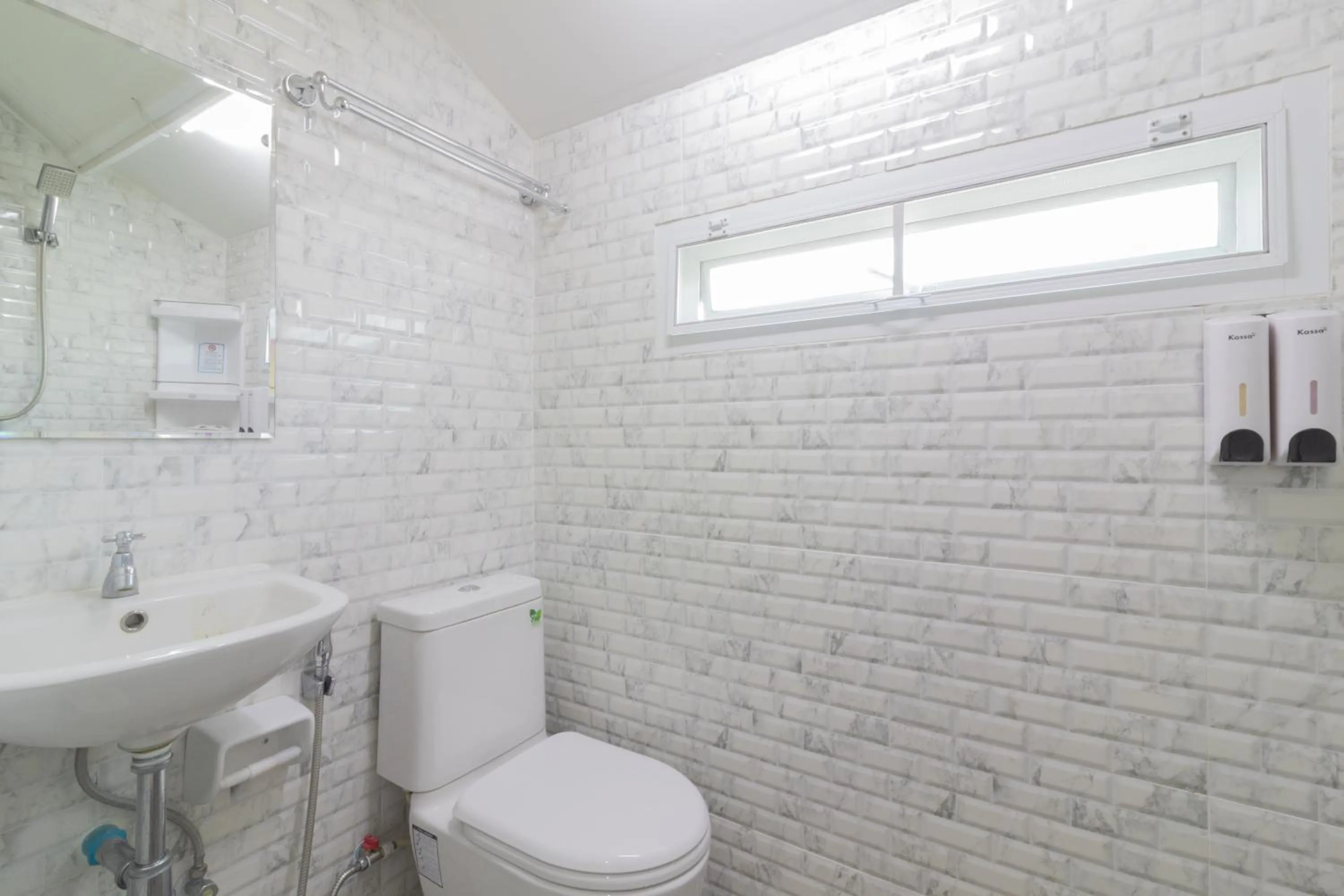 Bathroom in Rendezvous Oldtown Chiangmai