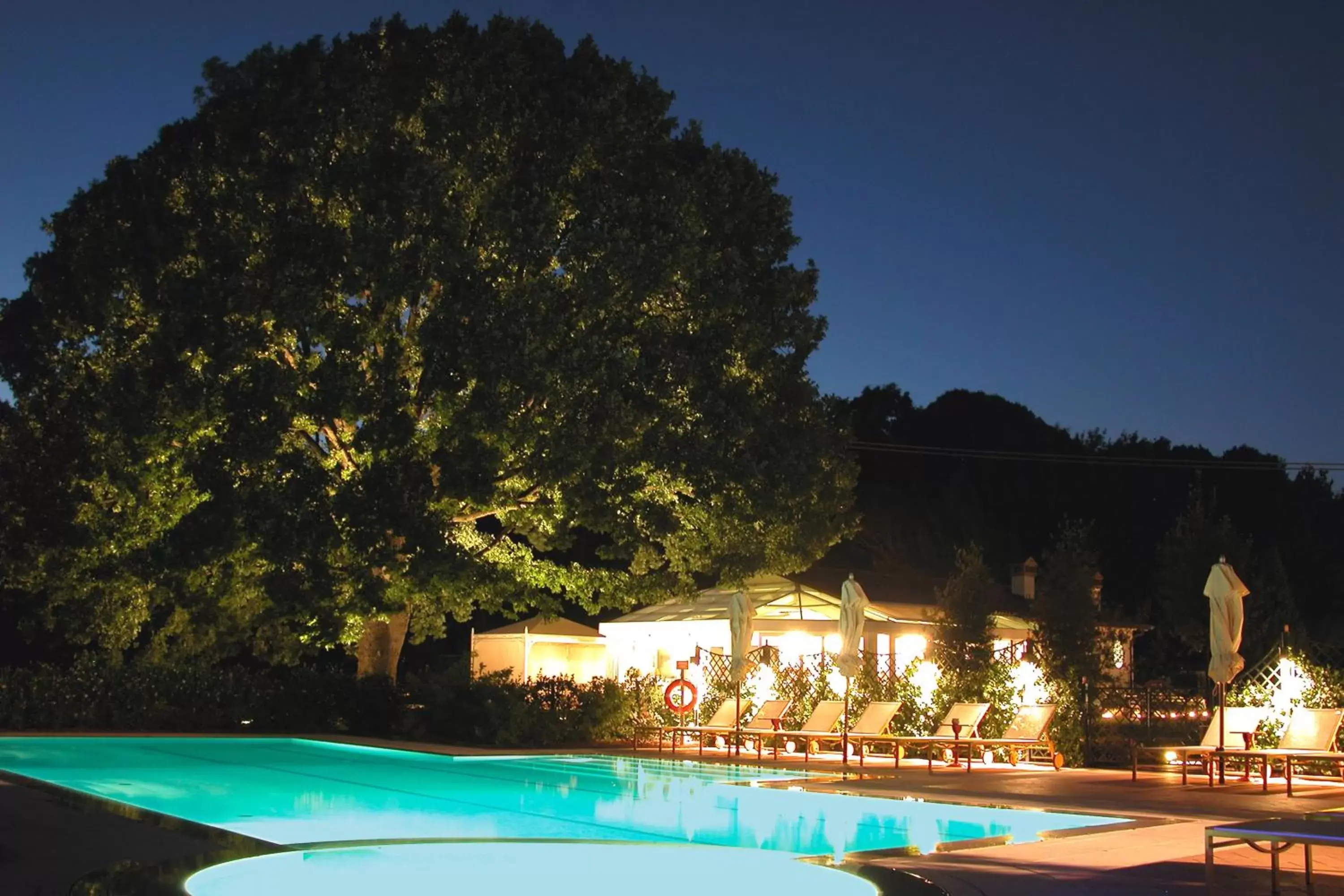 Restaurant/places to eat, Swimming Pool in Villa Abbondanzi Resort