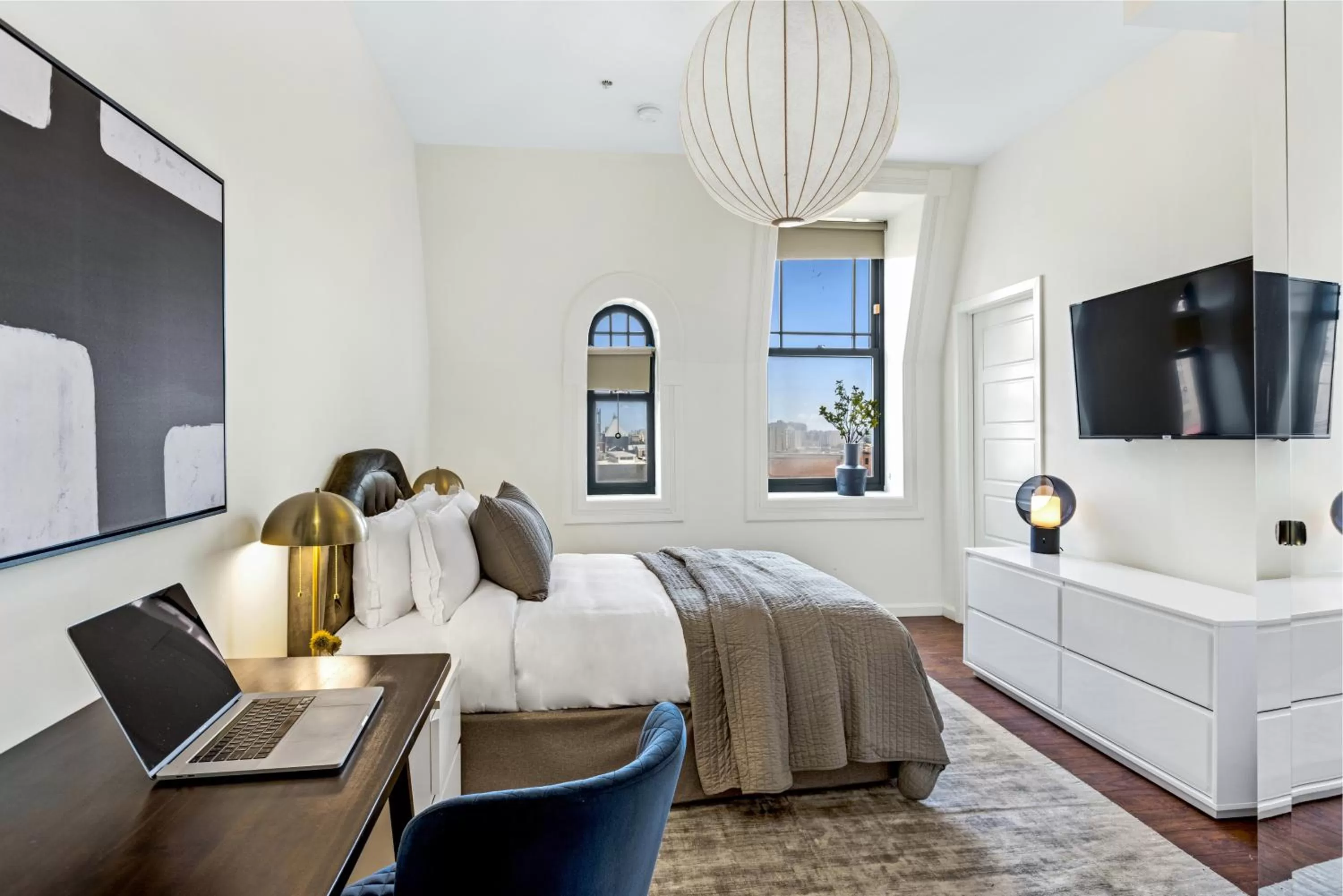 Bed in Brexton Hotel