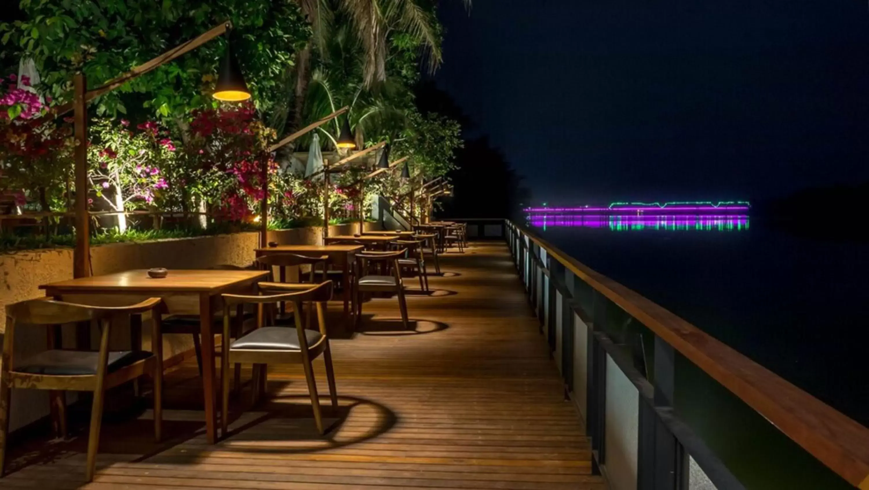 Patio, Balcony/Terrace in The B Resort