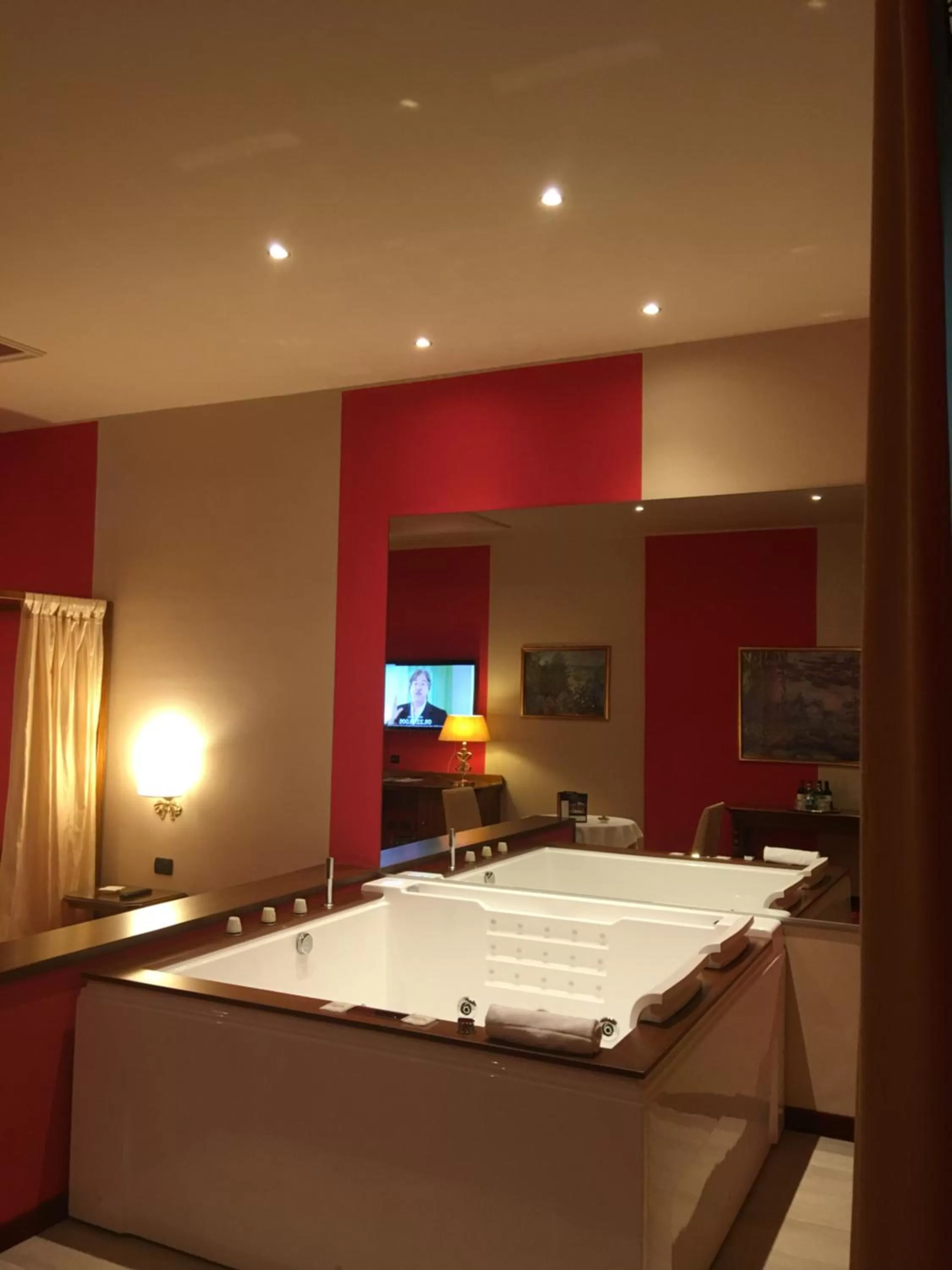 Photo of the whole room, Bed in Hotel Don Carlo