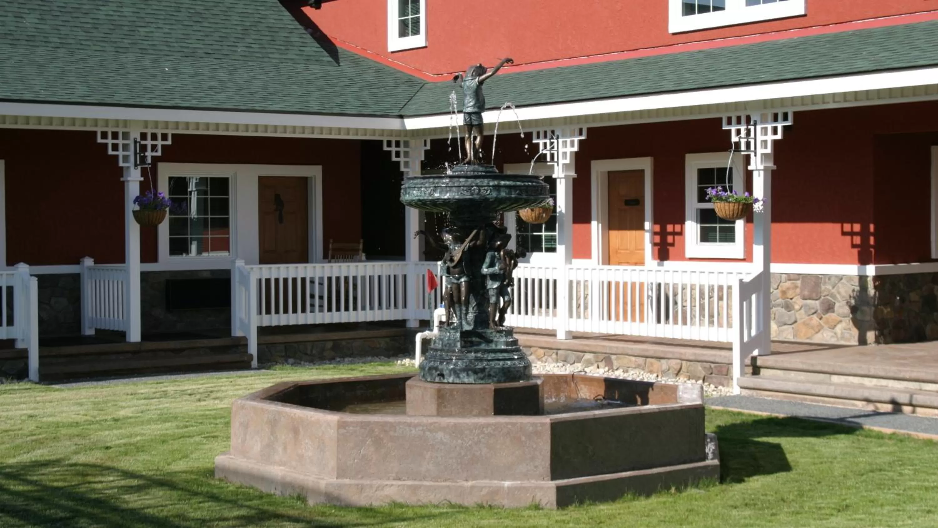 Property Building in Beaver Valley Lodge