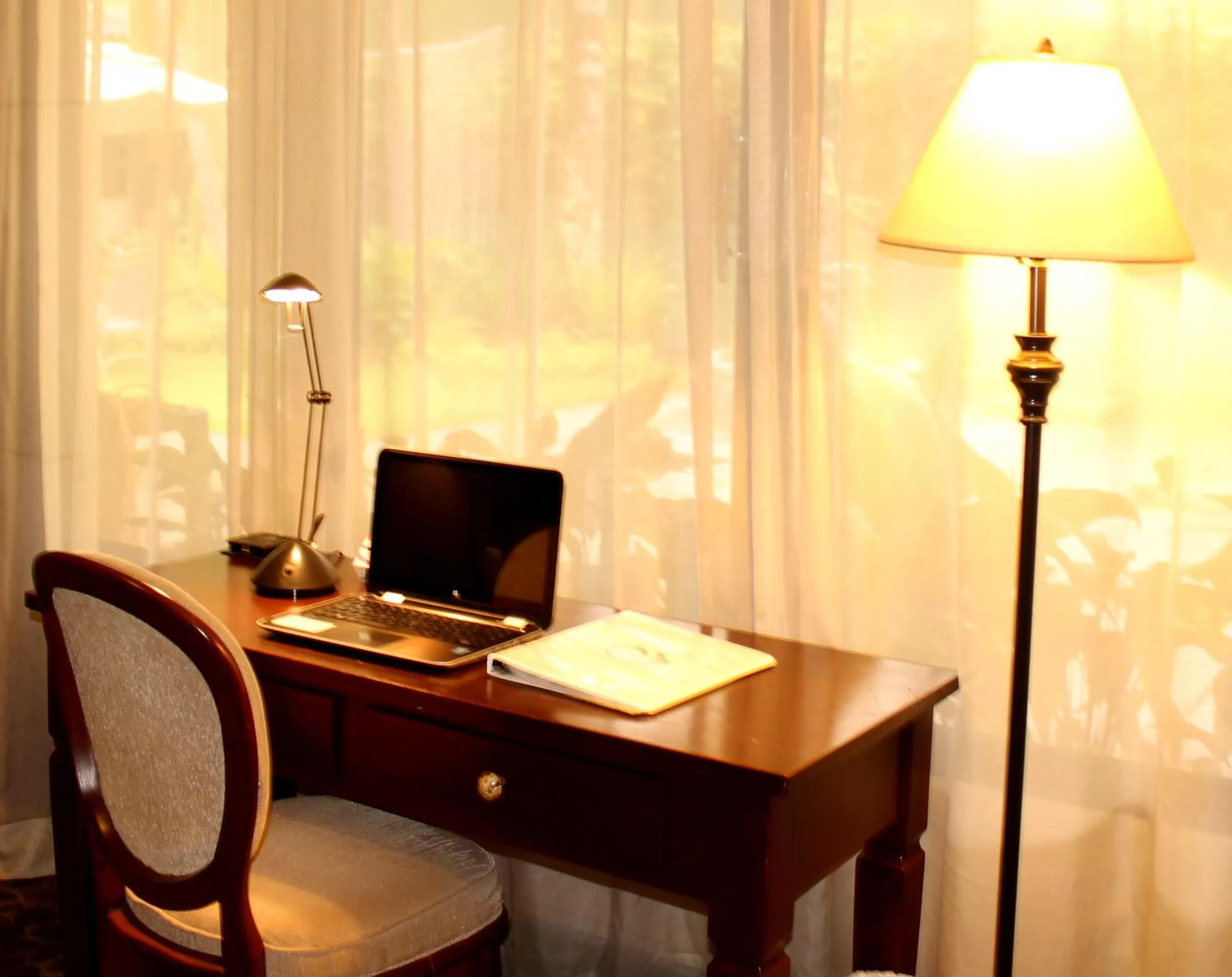 Seating area in Las Magnolias Hotel Boutique
