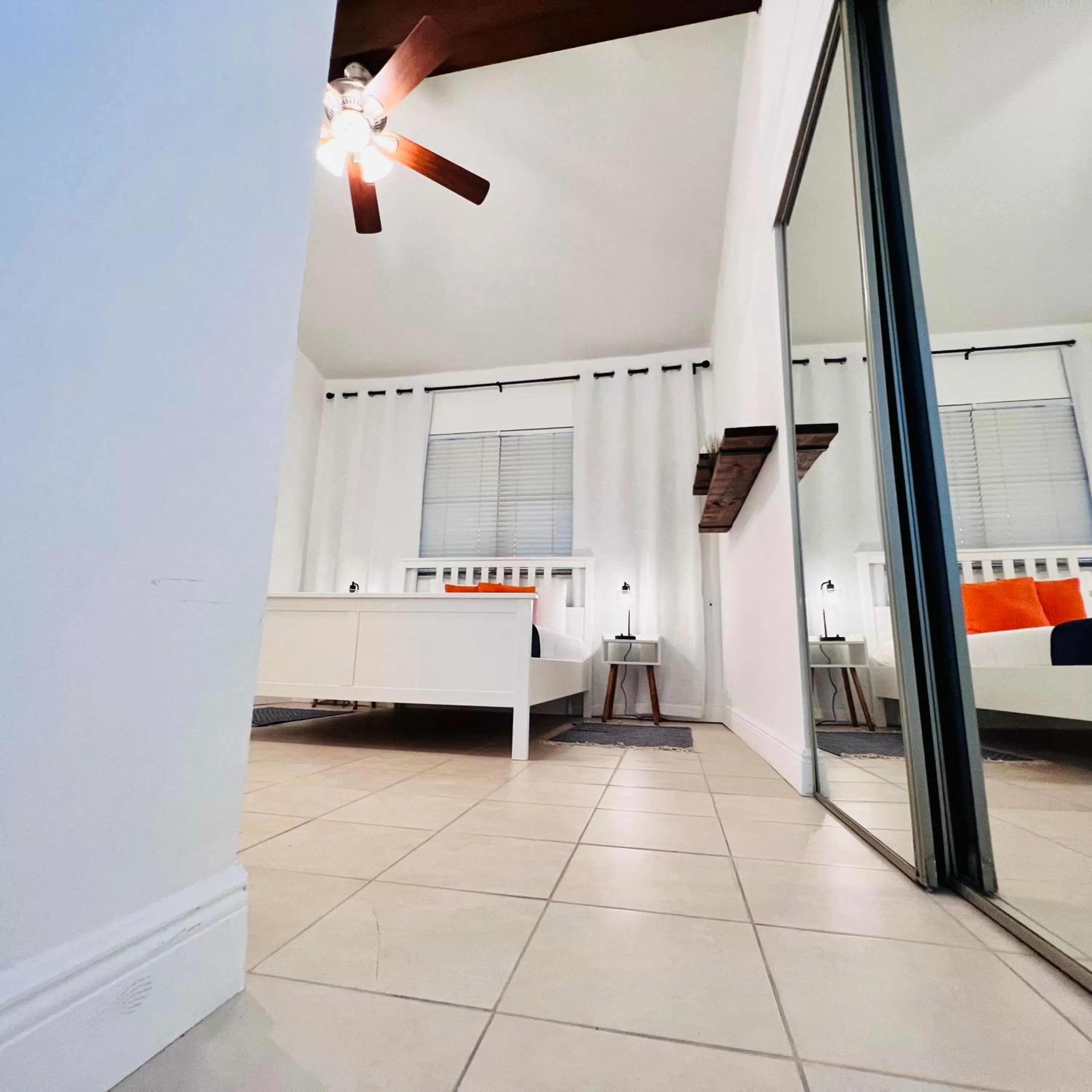 Bedroom in CocoBay 2BR Condos Near Beach, Galleria Mall, Wilton Manors, Cruise Port