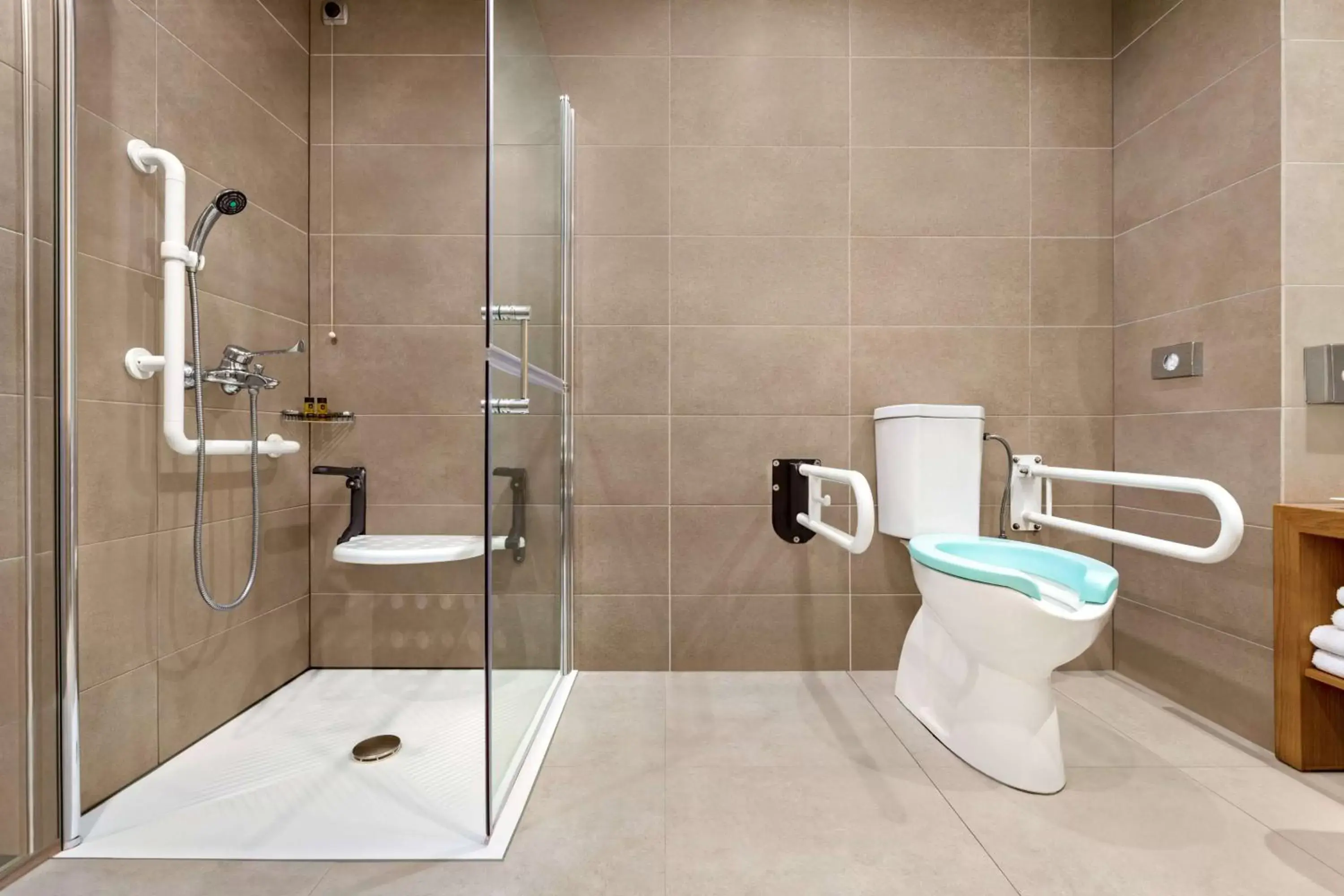 Bathroom in Lazart Hotel, Trademark Collection by Wyndham