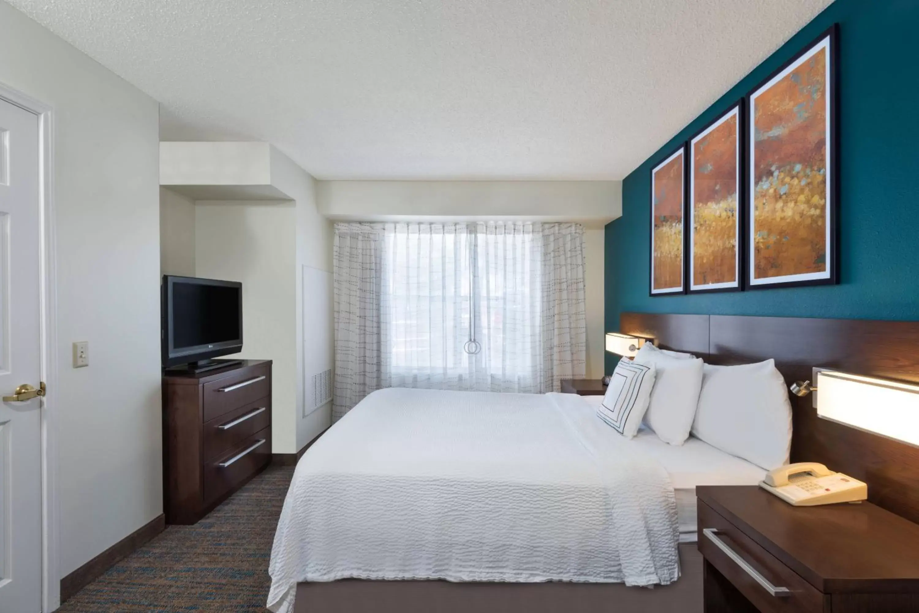 Bedroom, Bed in Residence Inn Brownsville